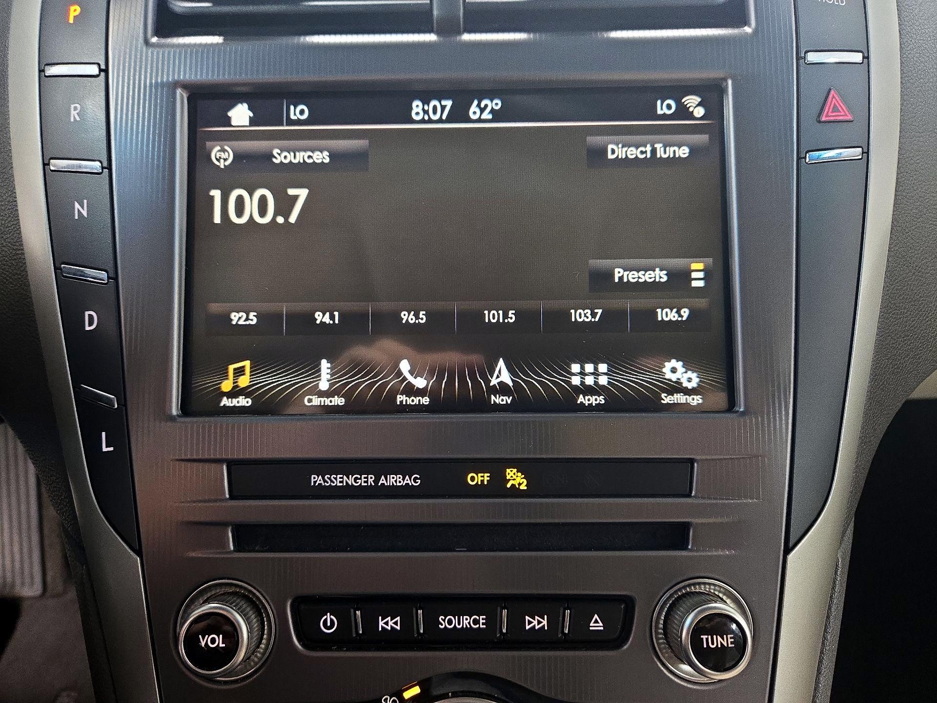 Thumbnail: 2017 Lincoln MKZ - 16