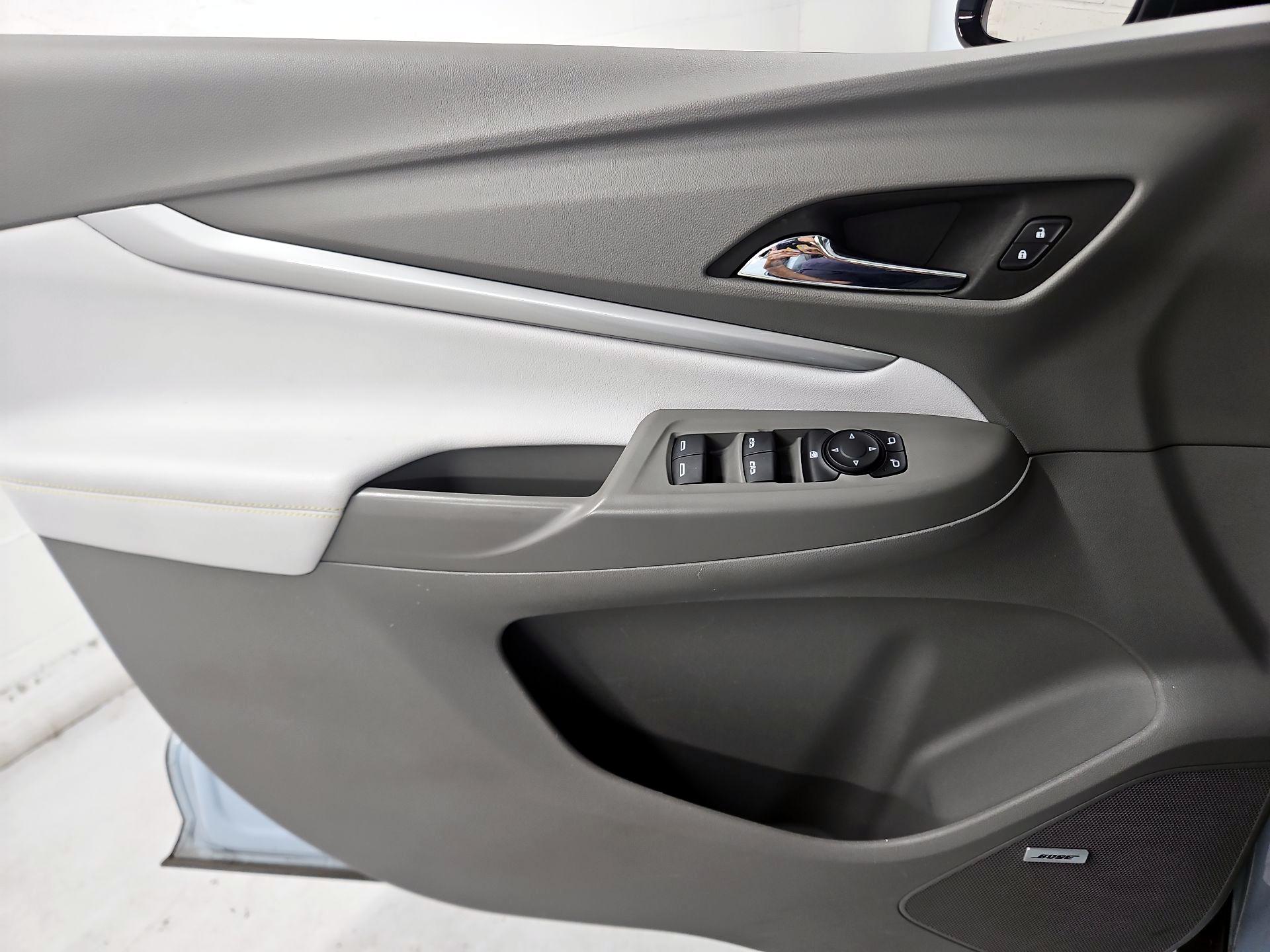 Thumbnail: 2022 Chevrolet Bolt EUV - 12