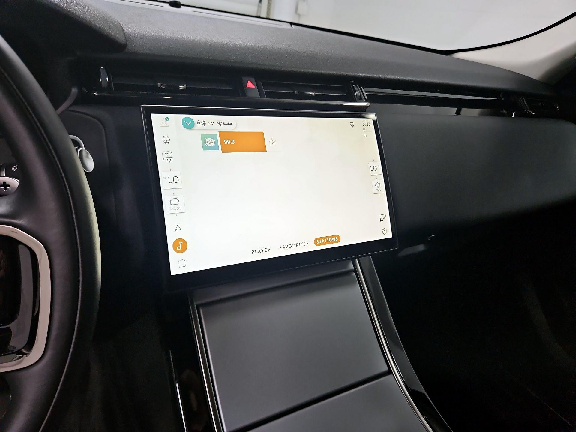 Thumbnail: 2024 Land Rover Range Rover Velar - 16