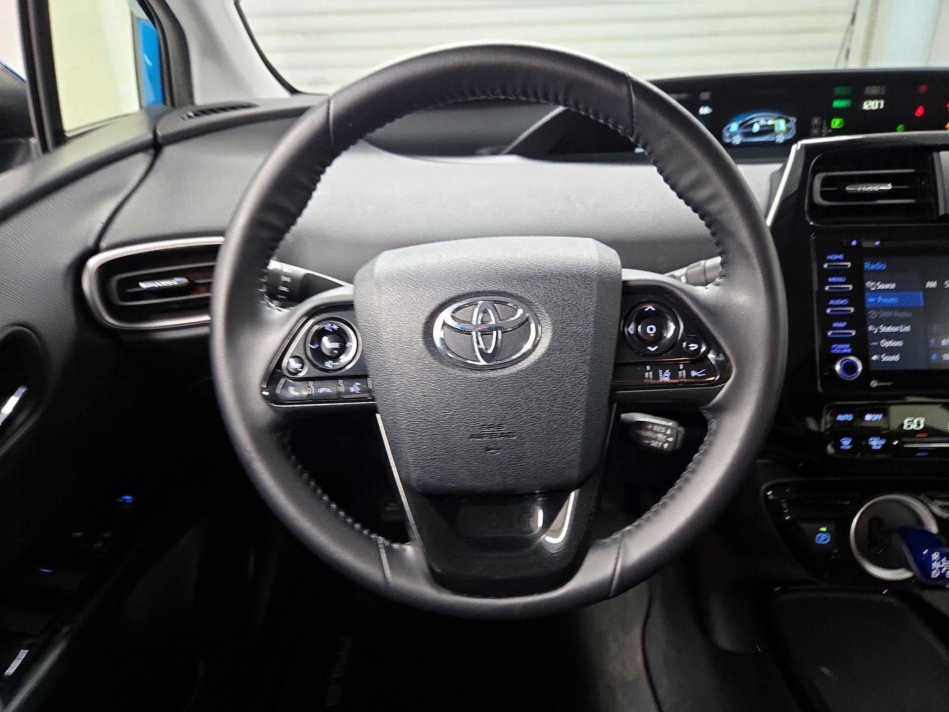 Thumbnail: 2021 Toyota Prius Prime - 10