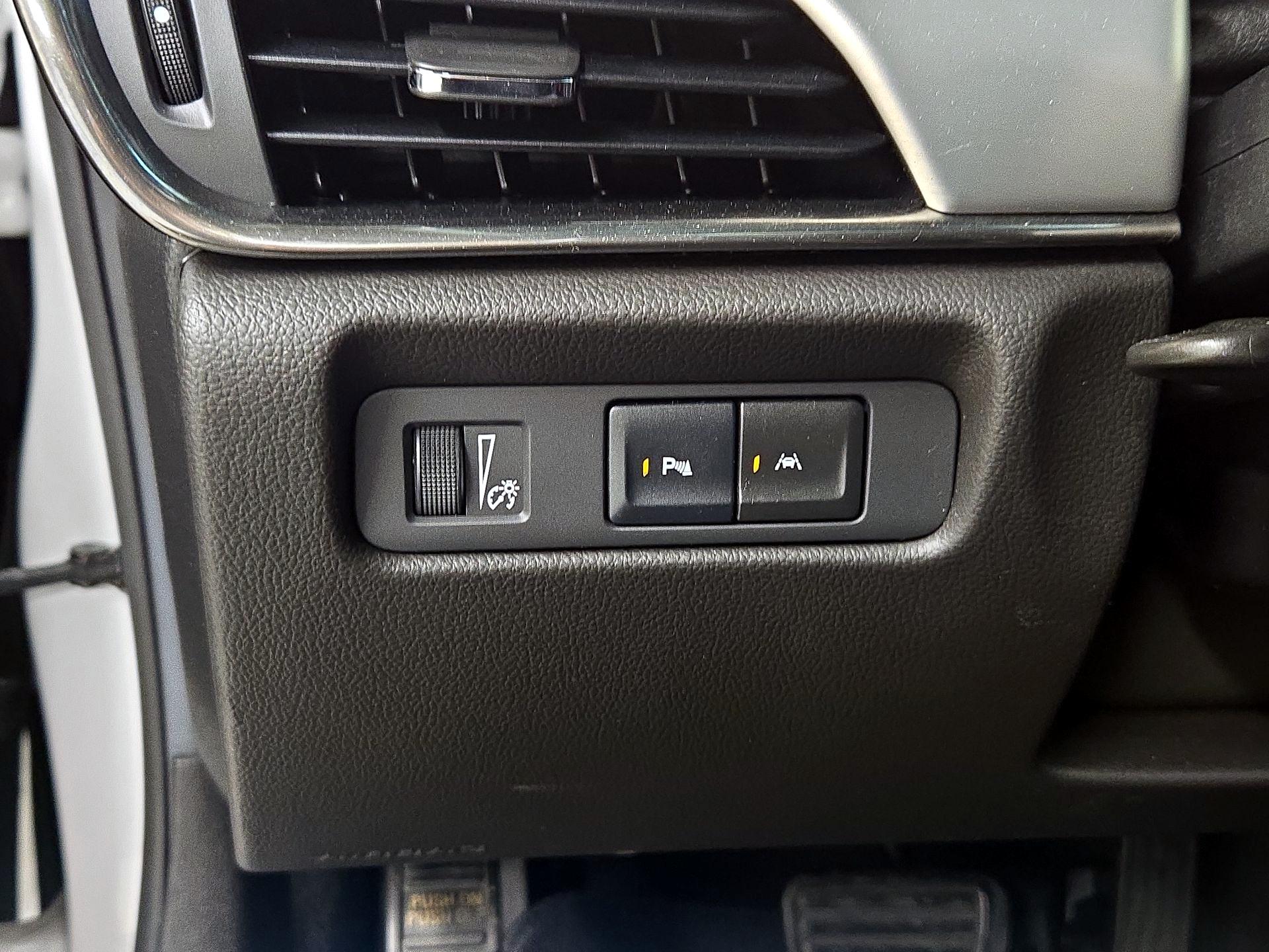 Thumbnail: 2017 Cadillac ATS - 13