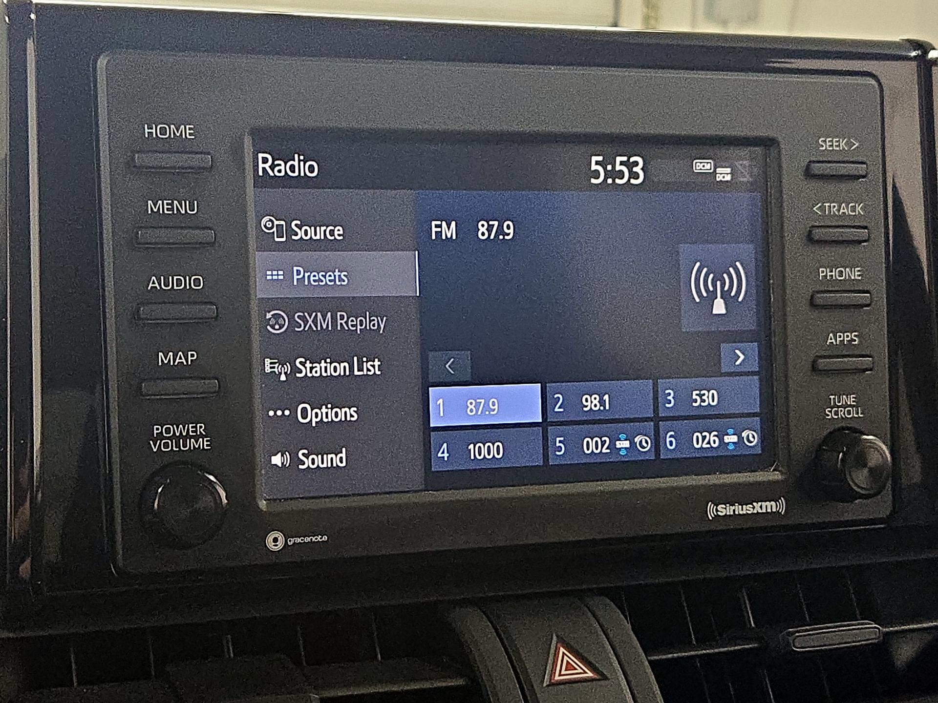 Thumbnail: 2020 Toyota RAV4 - 15