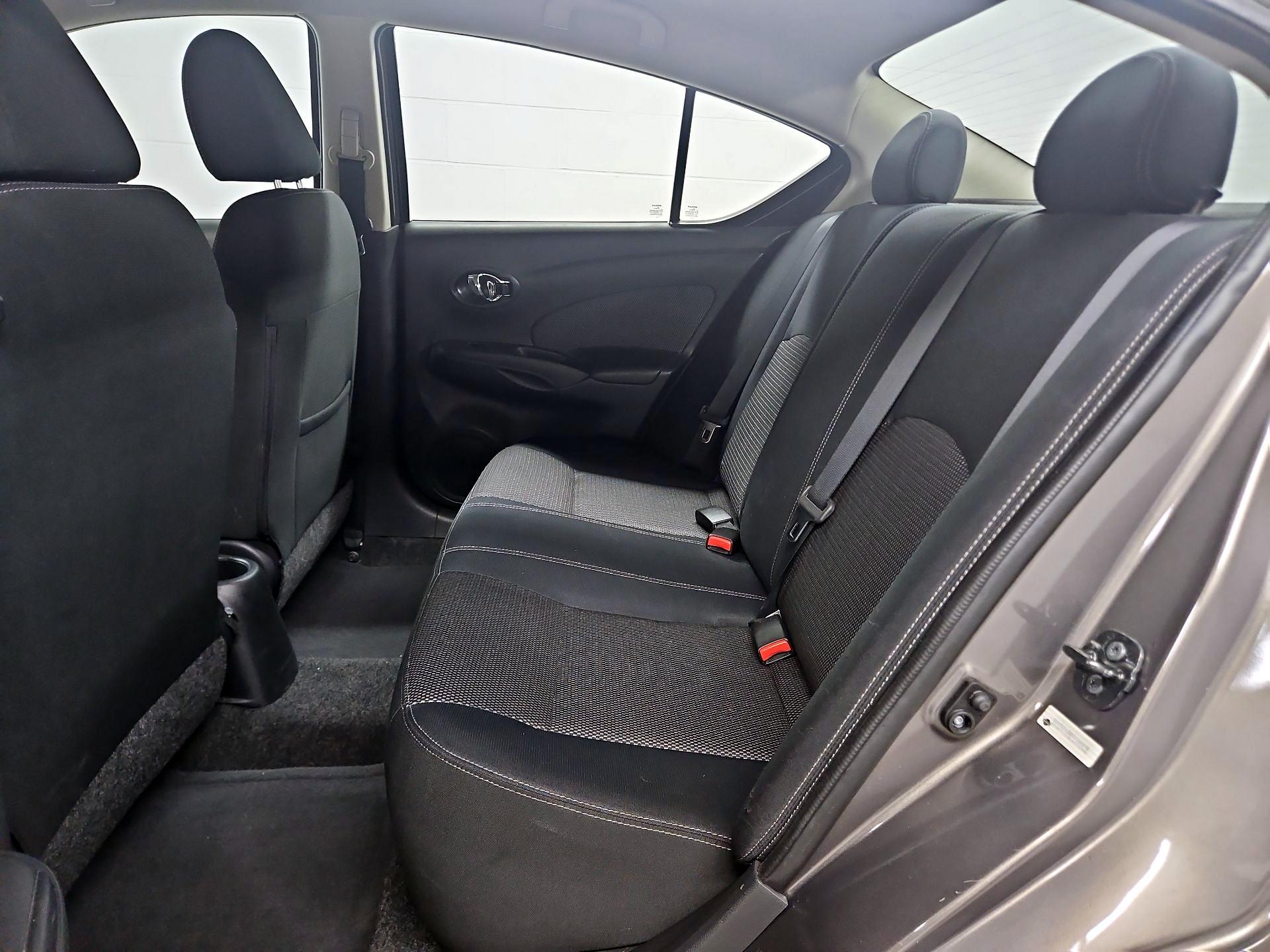 Thumbnail: 2015 Nissan Versa - 18