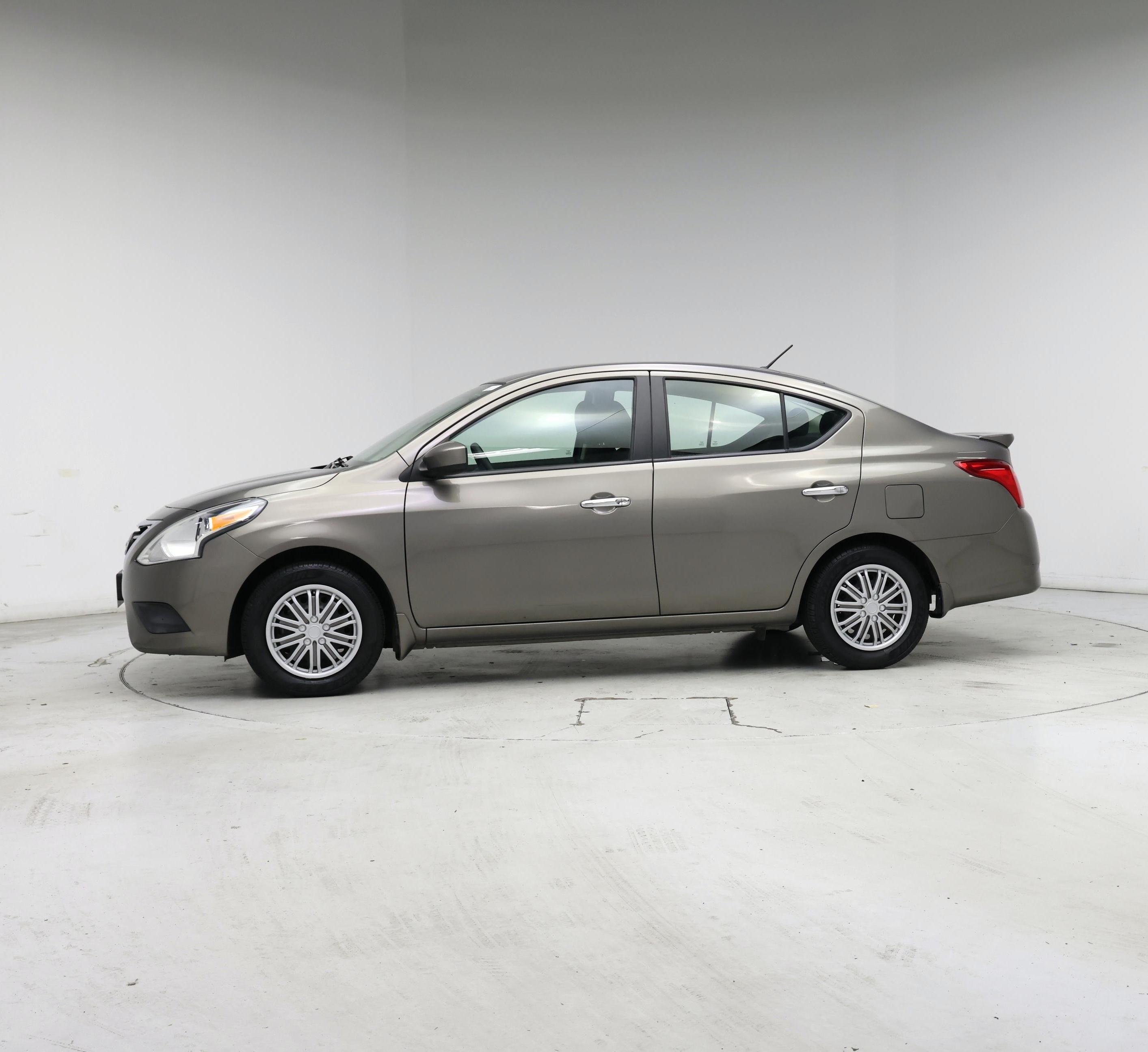 Thumbnail: 2015 Nissan Versa - 3
