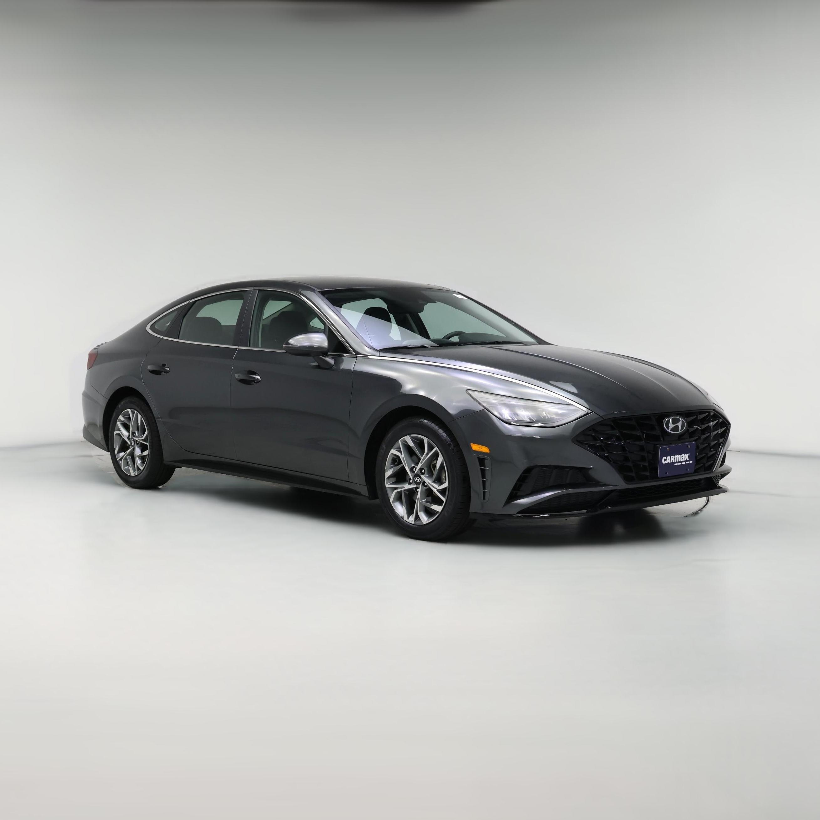 Thumbnail: 2023 Hyundai Sonata - 1