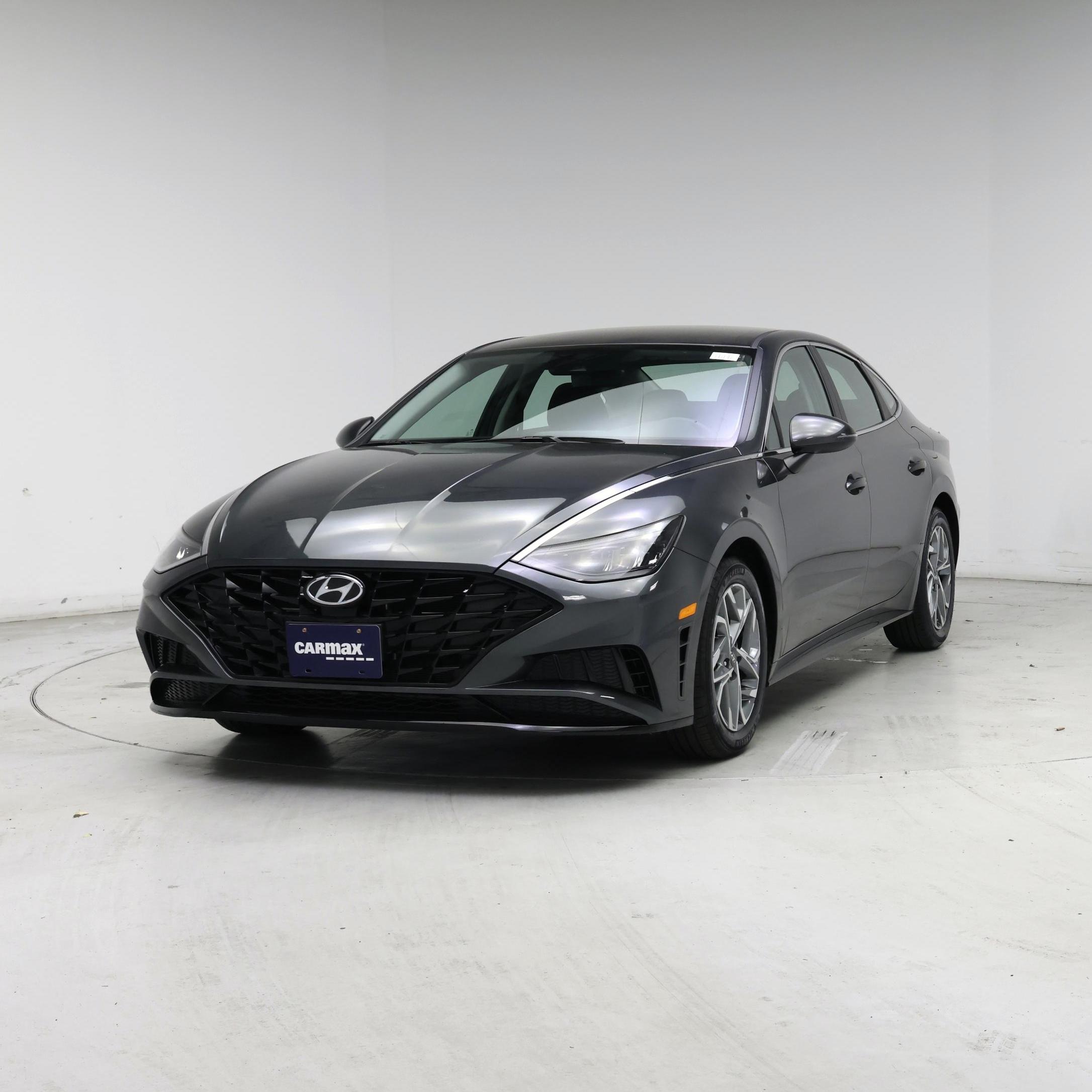 Thumbnail: 2023 Hyundai Sonata - 4