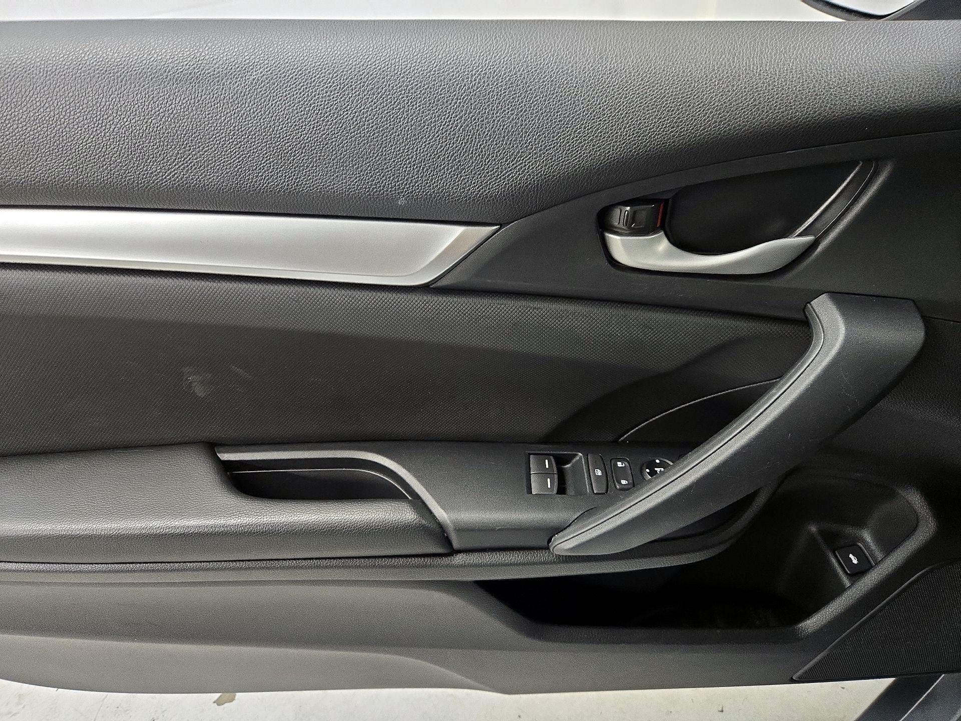 Thumbnail: 2019 Honda Civic - 12