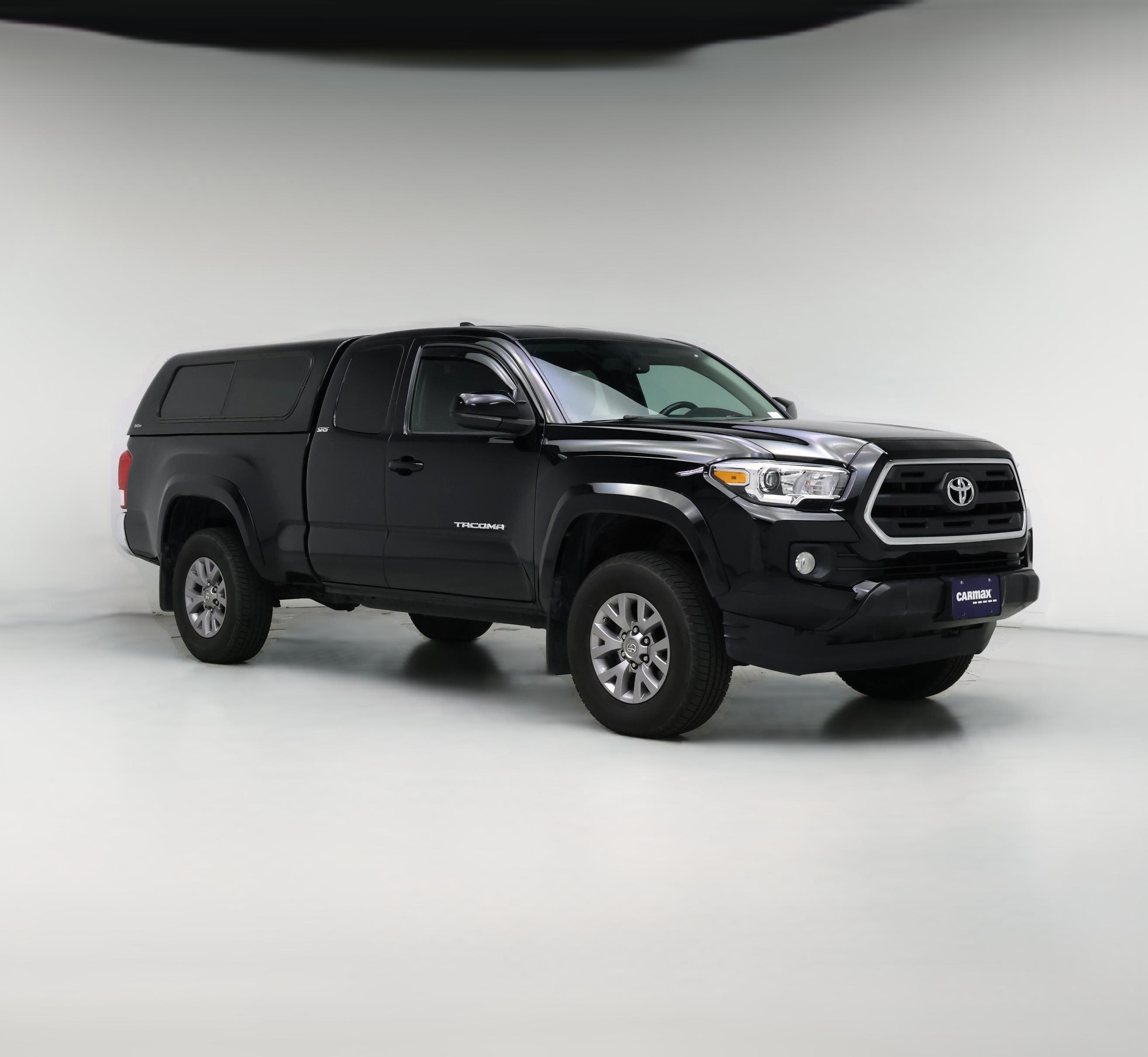 Thumbnail: 2016 Toyota Tacoma - 1
