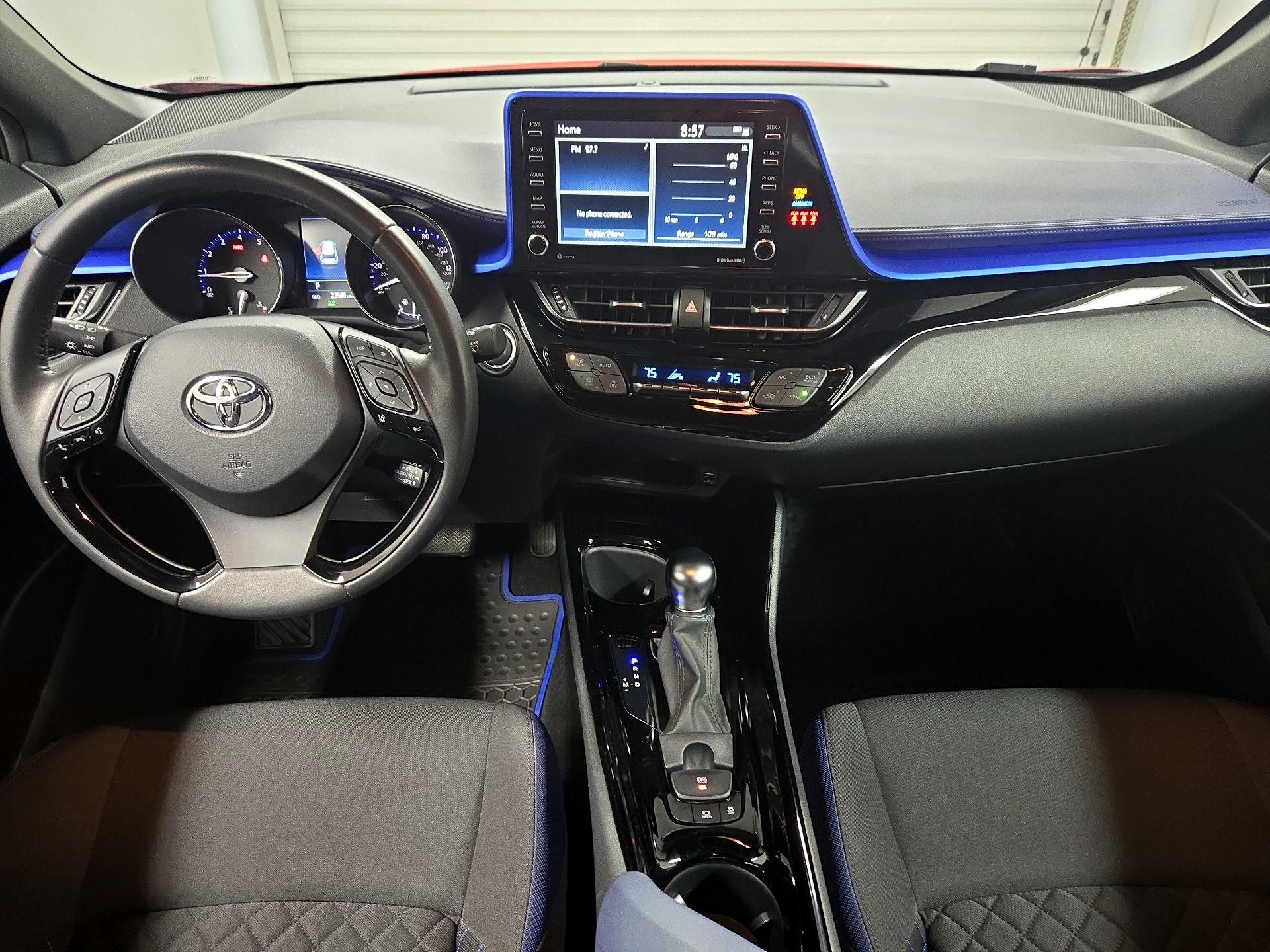 Thumbnail: 2022 Toyota C-HR - 9