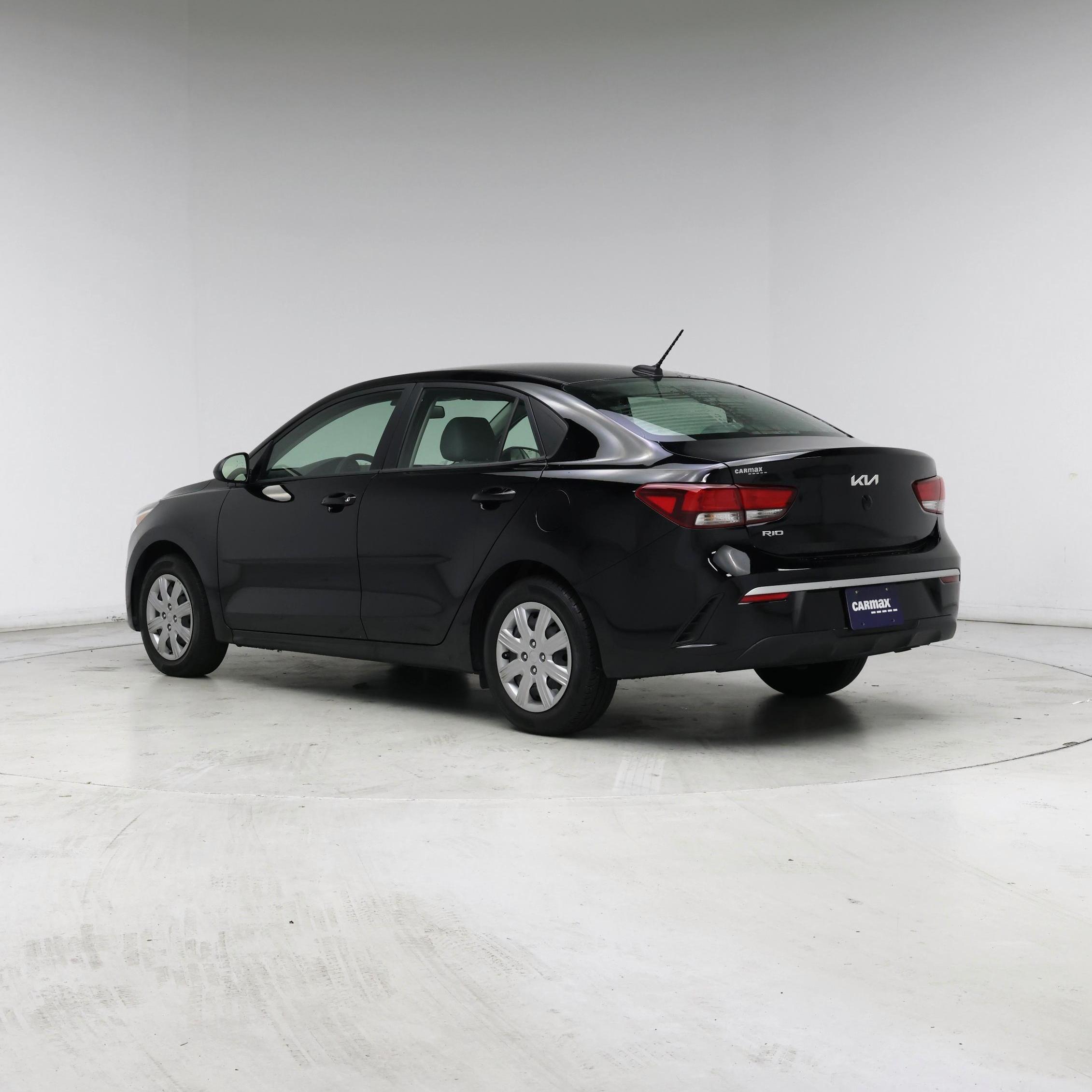 Thumbnail: 2022 Kia Rio - 2