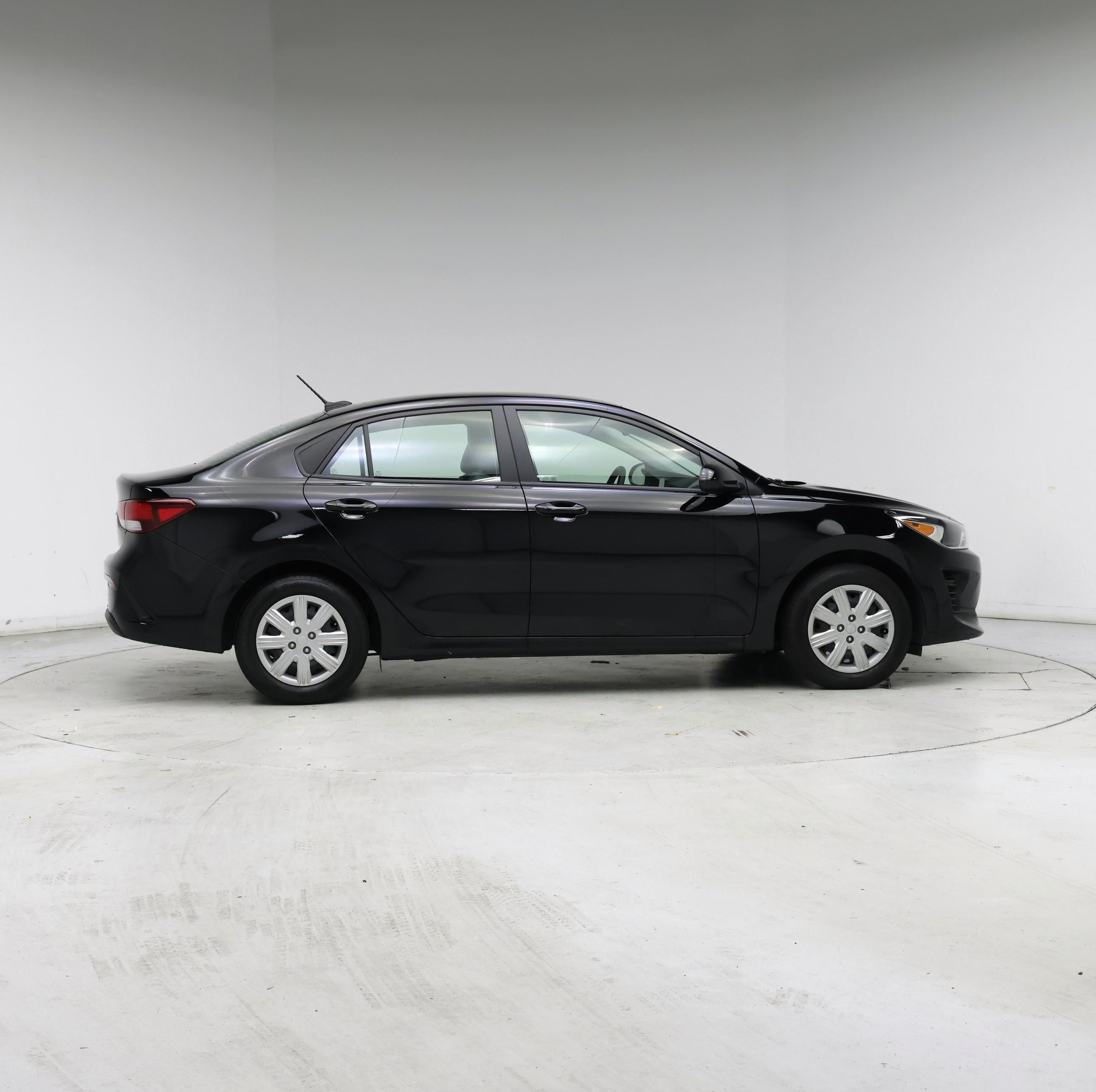 Thumbnail: 2022 Kia Rio - 7