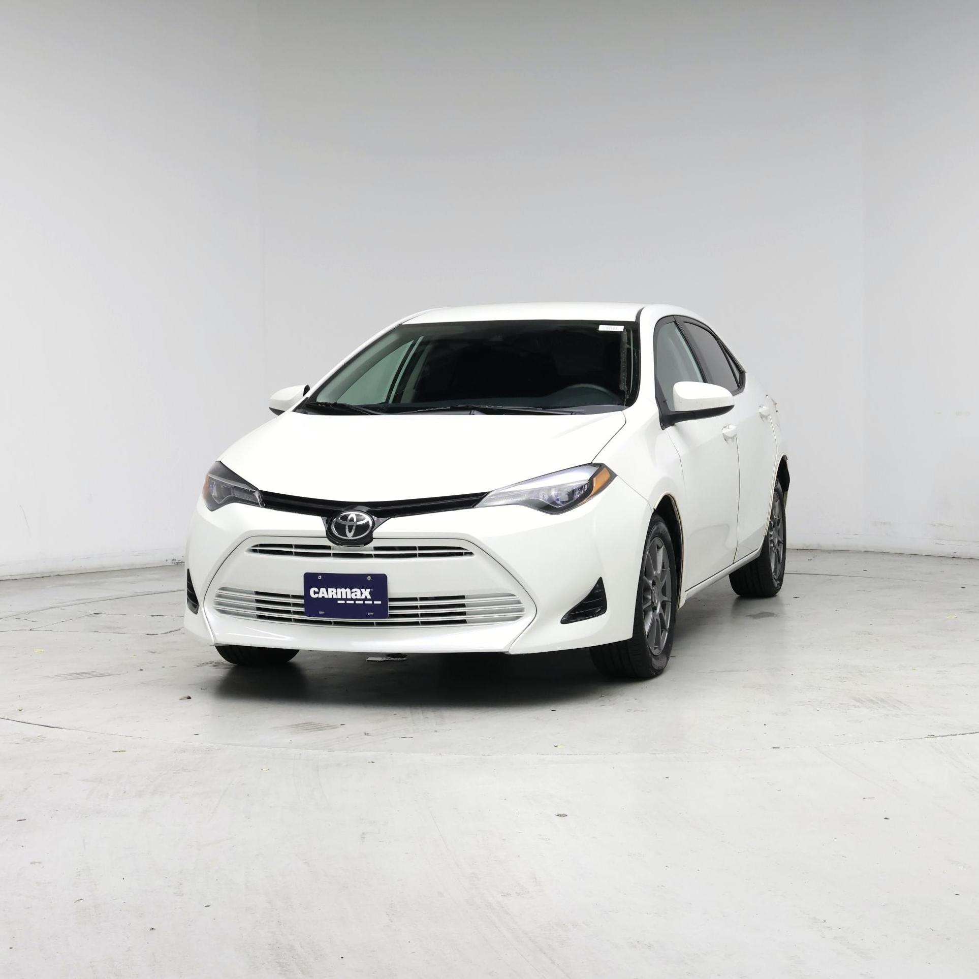 Thumbnail: 2017 Toyota Corolla - 4