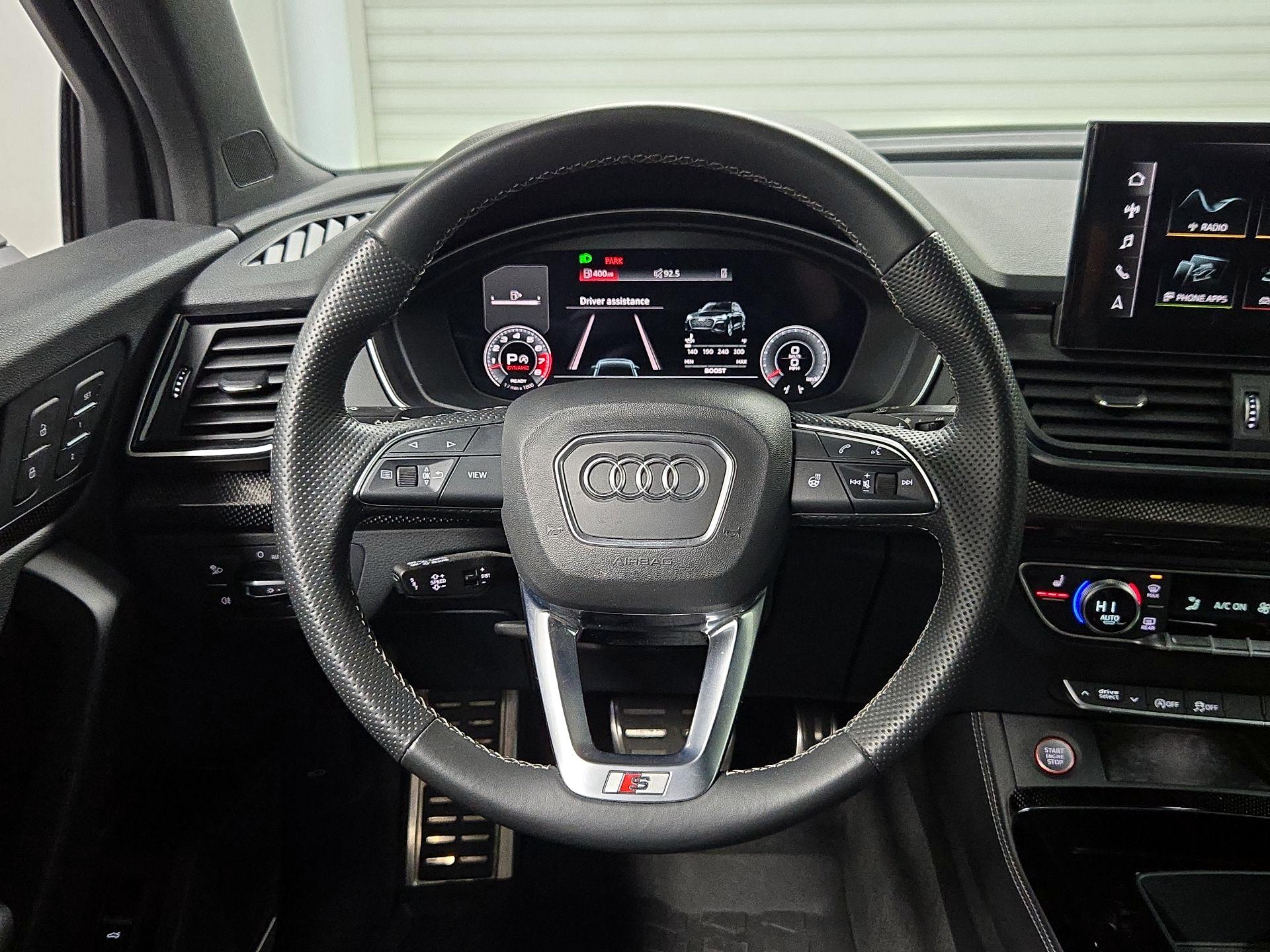 Thumbnail: 2021 Audi SQ5 - 10