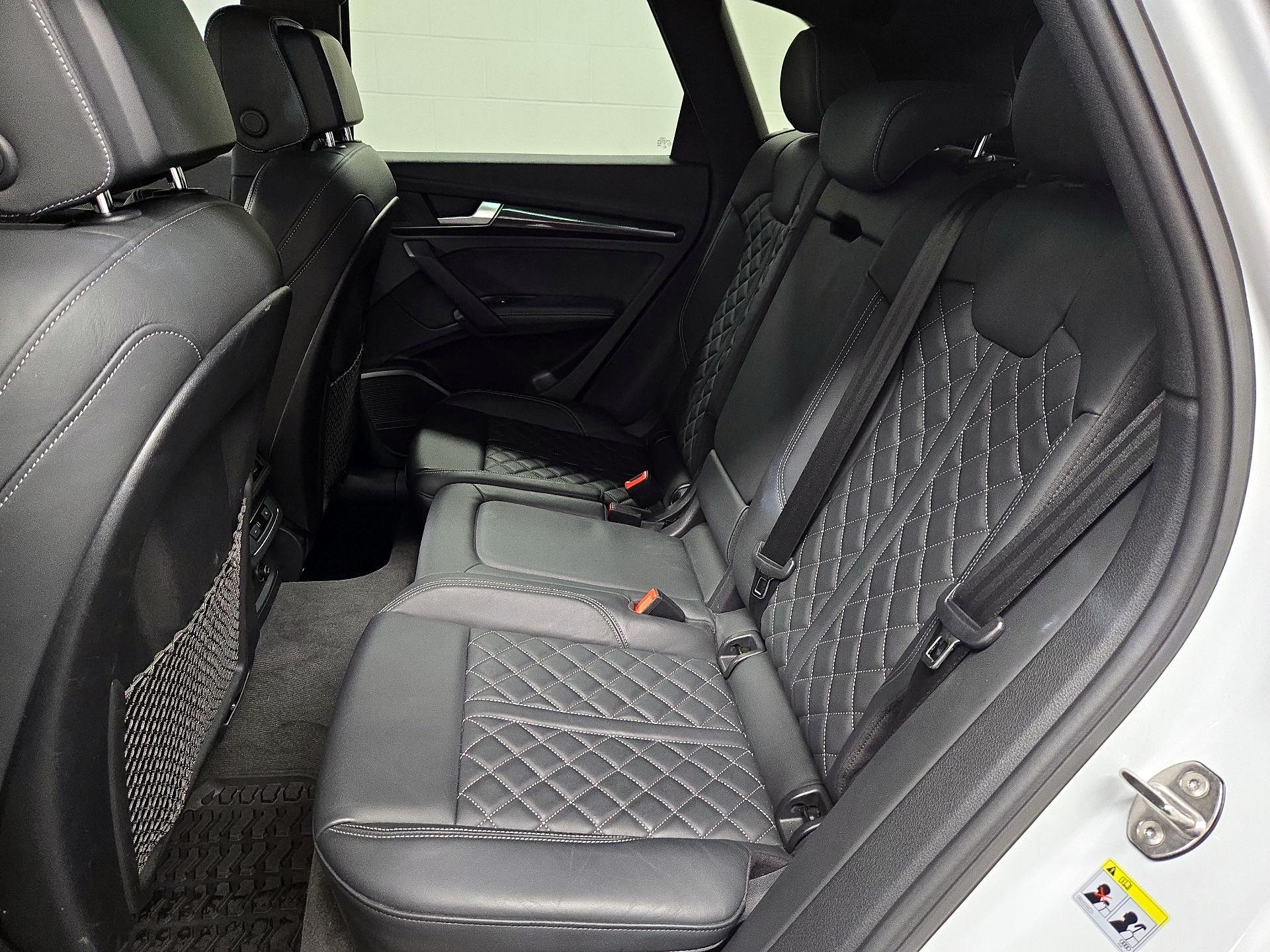 Thumbnail: 2021 Audi SQ5 - 20