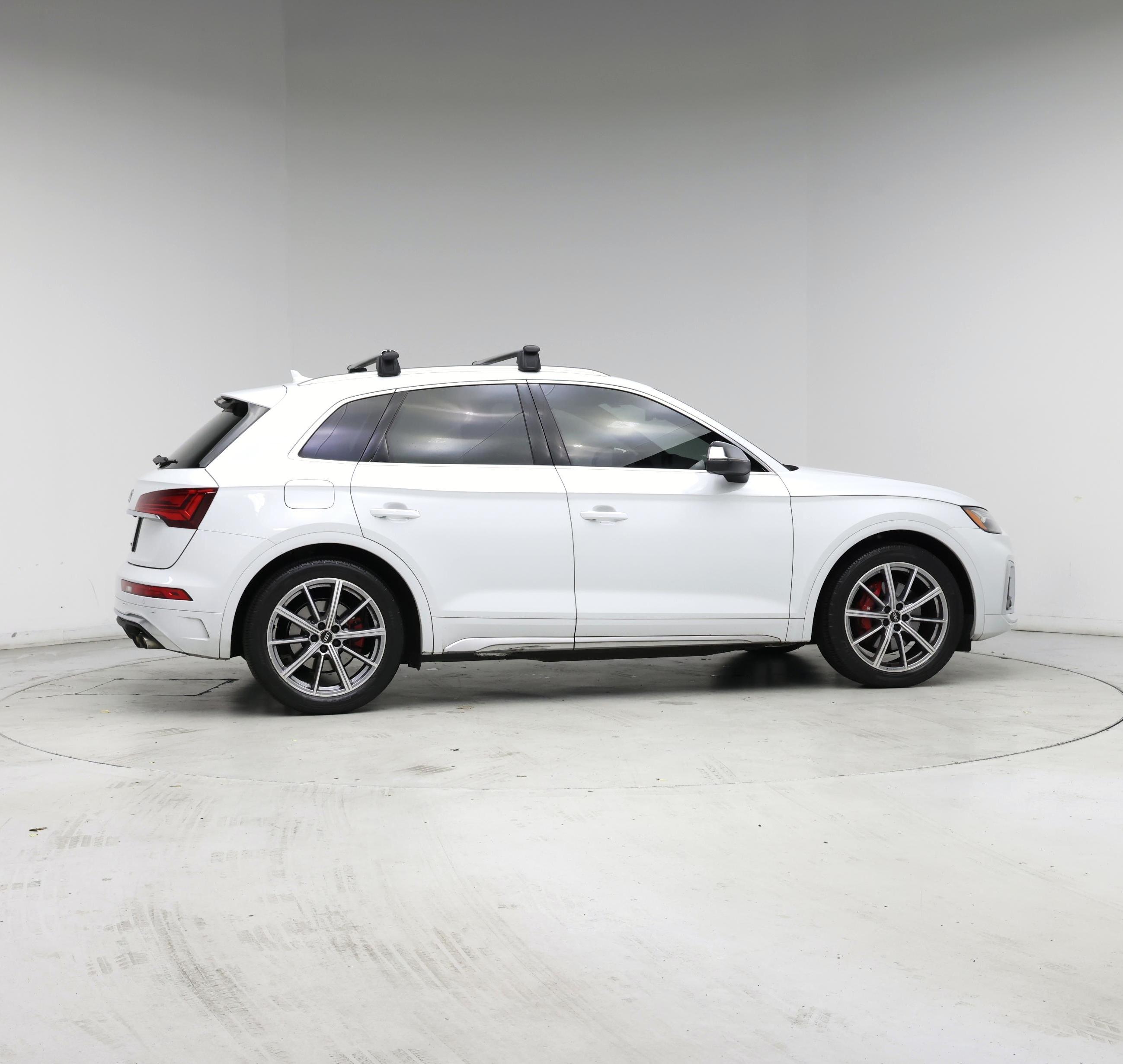 Thumbnail: 2021 Audi SQ5 - 7