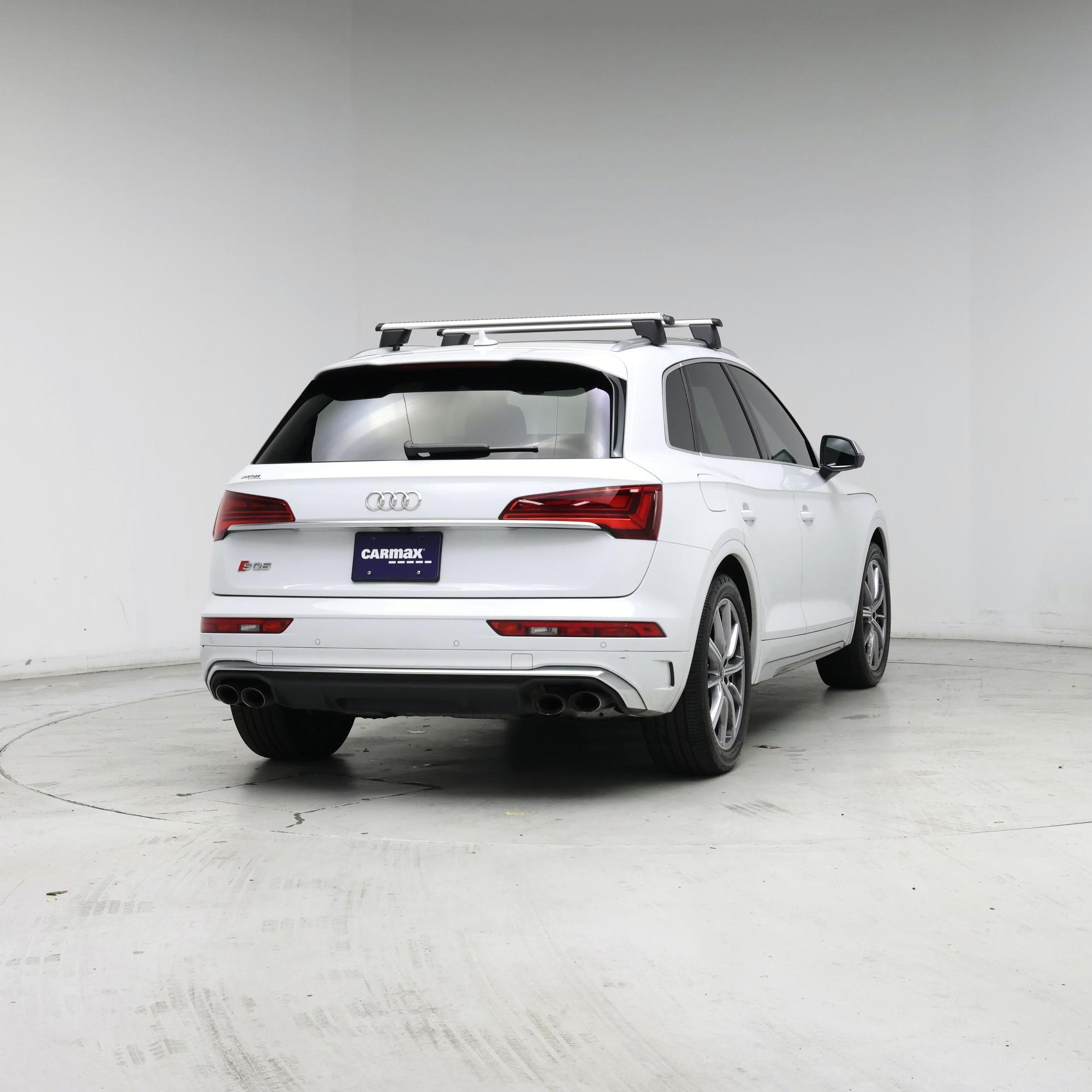 Thumbnail: 2021 Audi SQ5 - 8