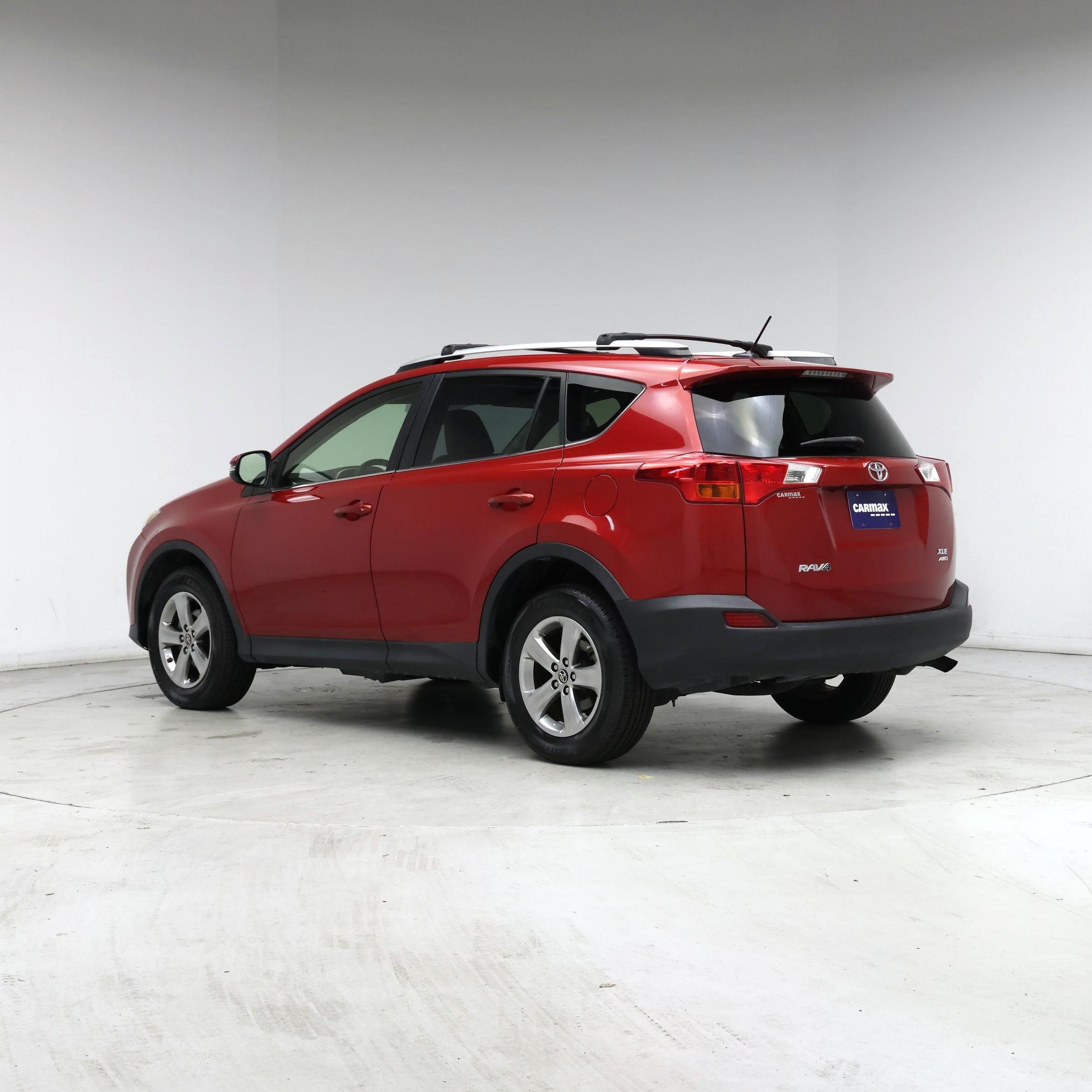 Thumbnail: 2015 Toyota RAV4 - 2