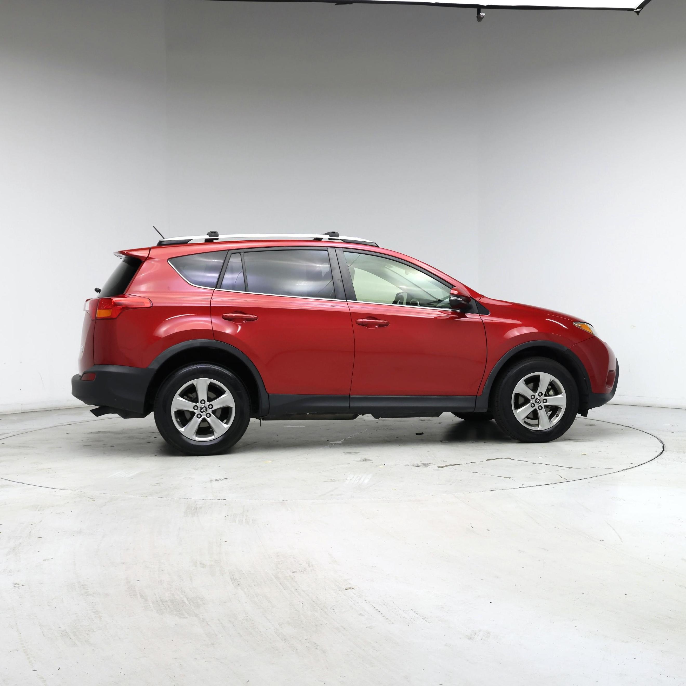 Thumbnail: 2015 Toyota RAV4 - 7