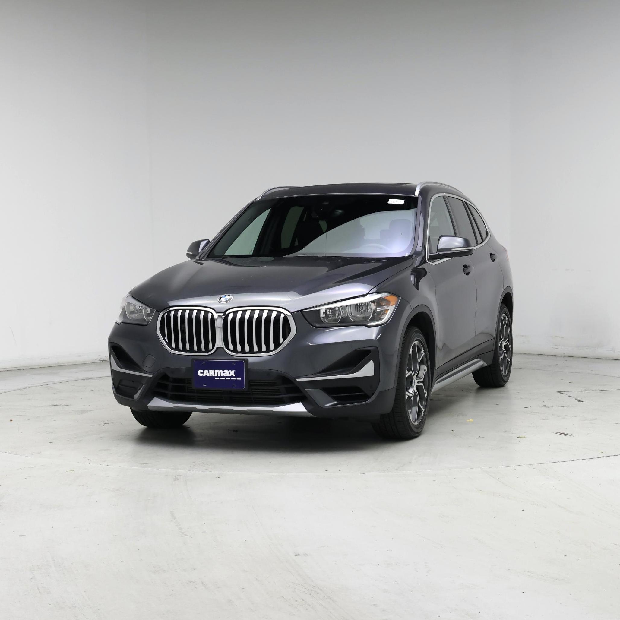 Thumbnail: 2021 BMW X1 - 4