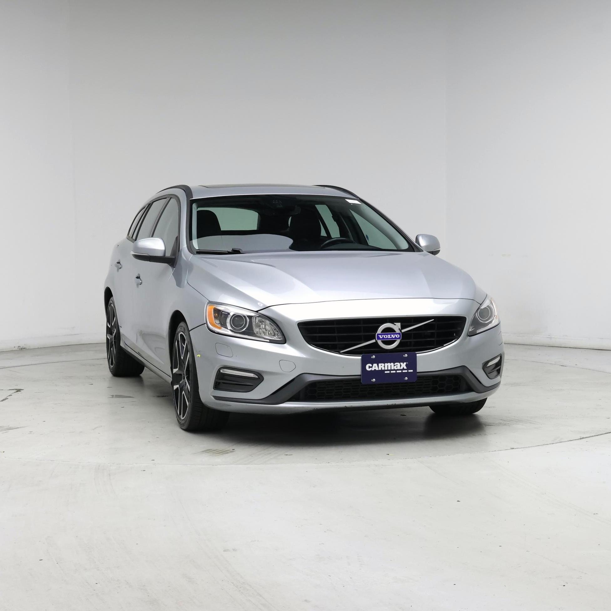 Thumbnail: 2018 Volvo V60 - 5