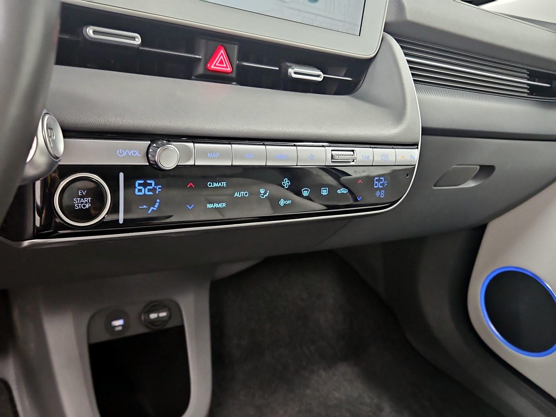 Thumbnail: 2023 Hyundai Ioniq 5 - 17