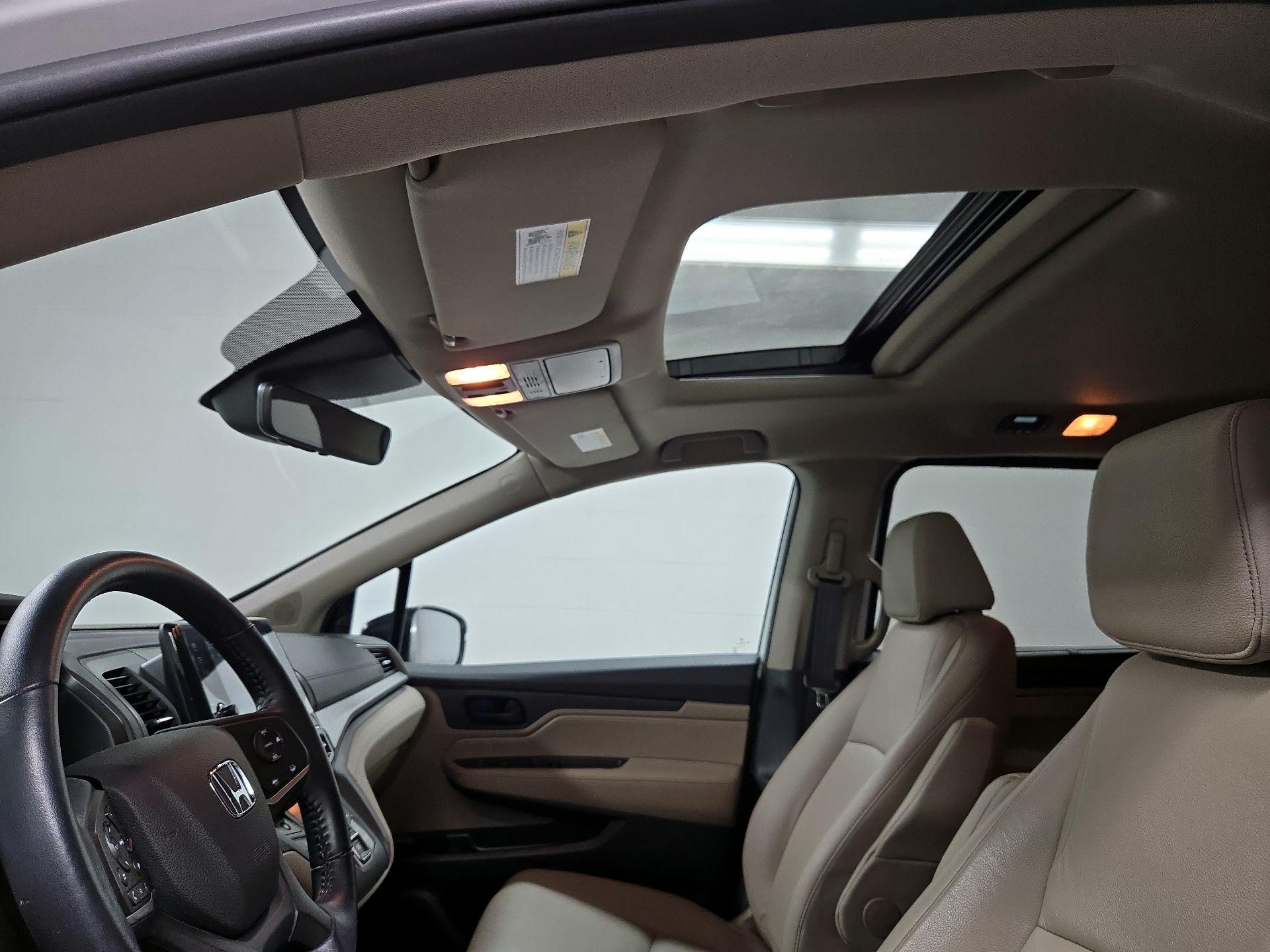 Thumbnail: 2022 Honda Odyssey - 19