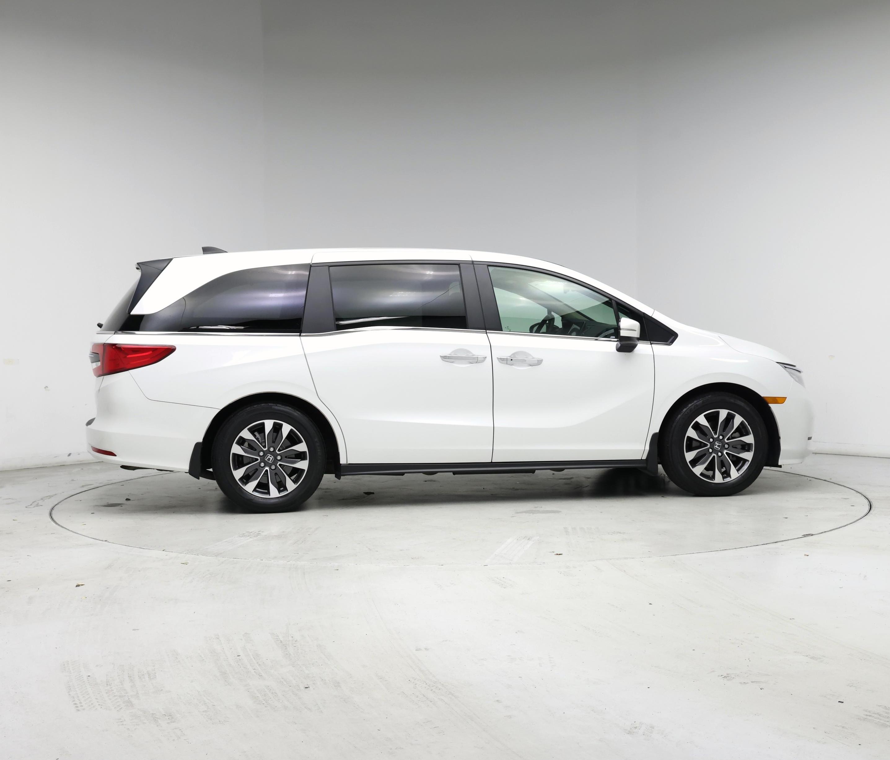 Thumbnail: 2022 Honda Odyssey - 7