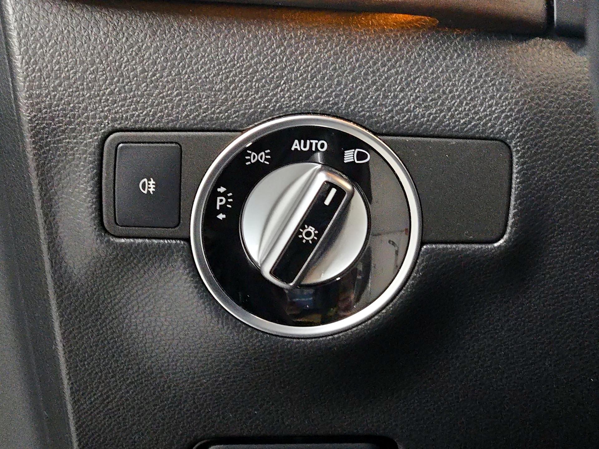 Thumbnail: 2017 Mercedes-Benz B-Class - 13
