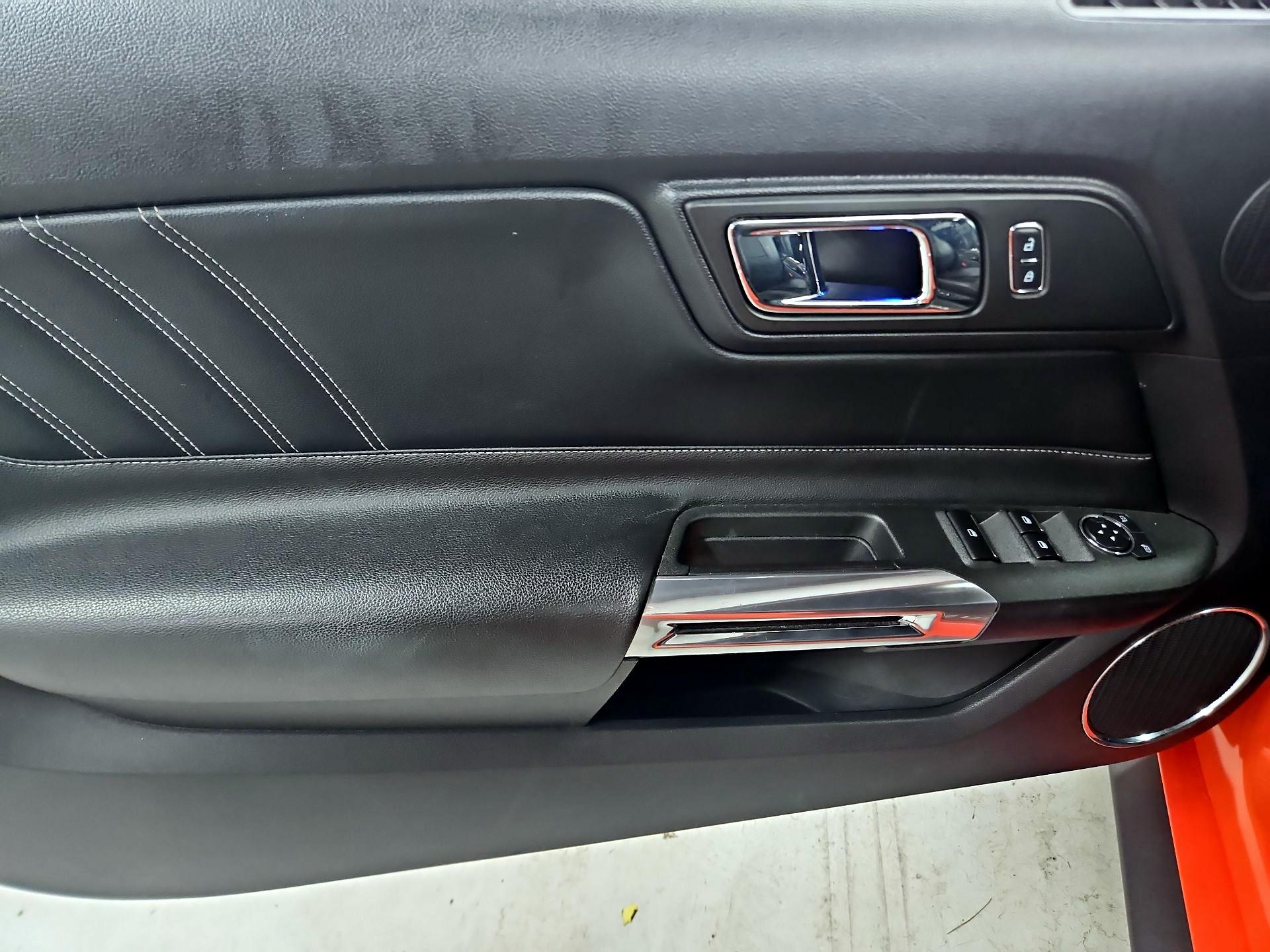 Thumbnail: 2016 Ford Mustang - 12