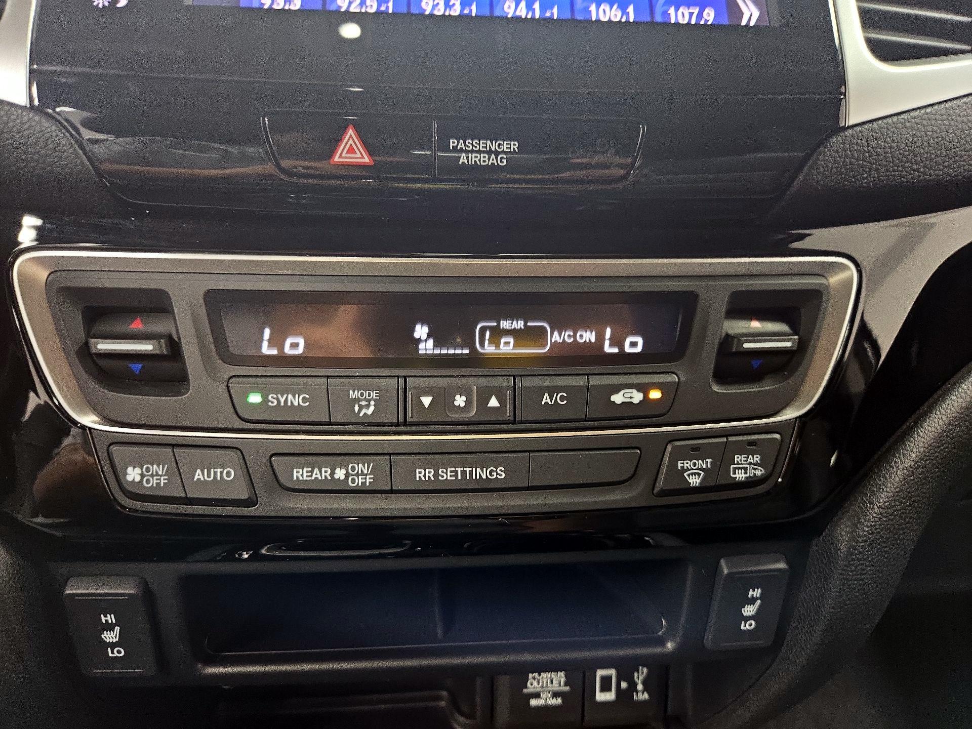 Thumbnail: 2019 Honda Ridgeline - 17