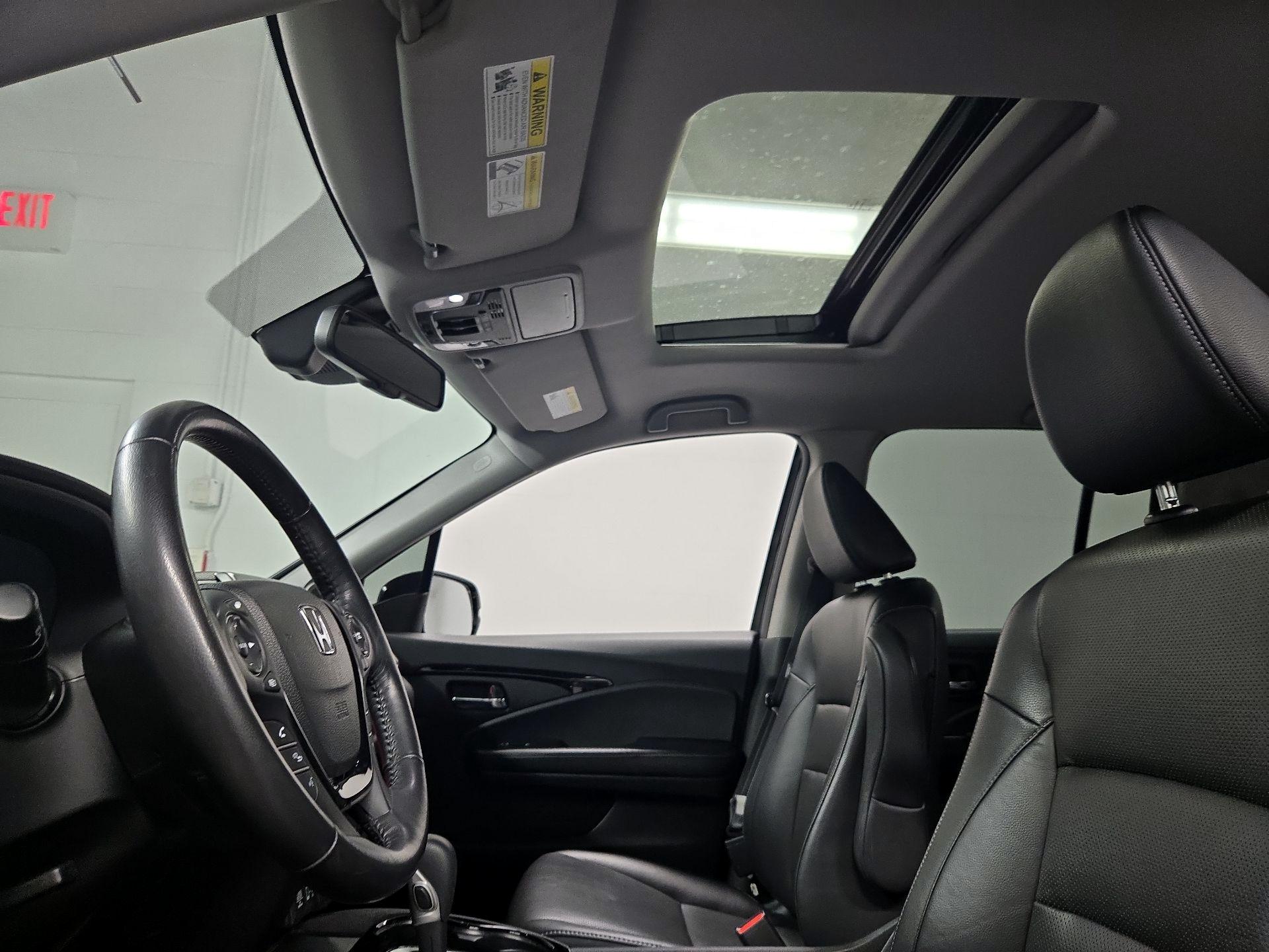 Thumbnail: 2019 Honda Ridgeline - 20