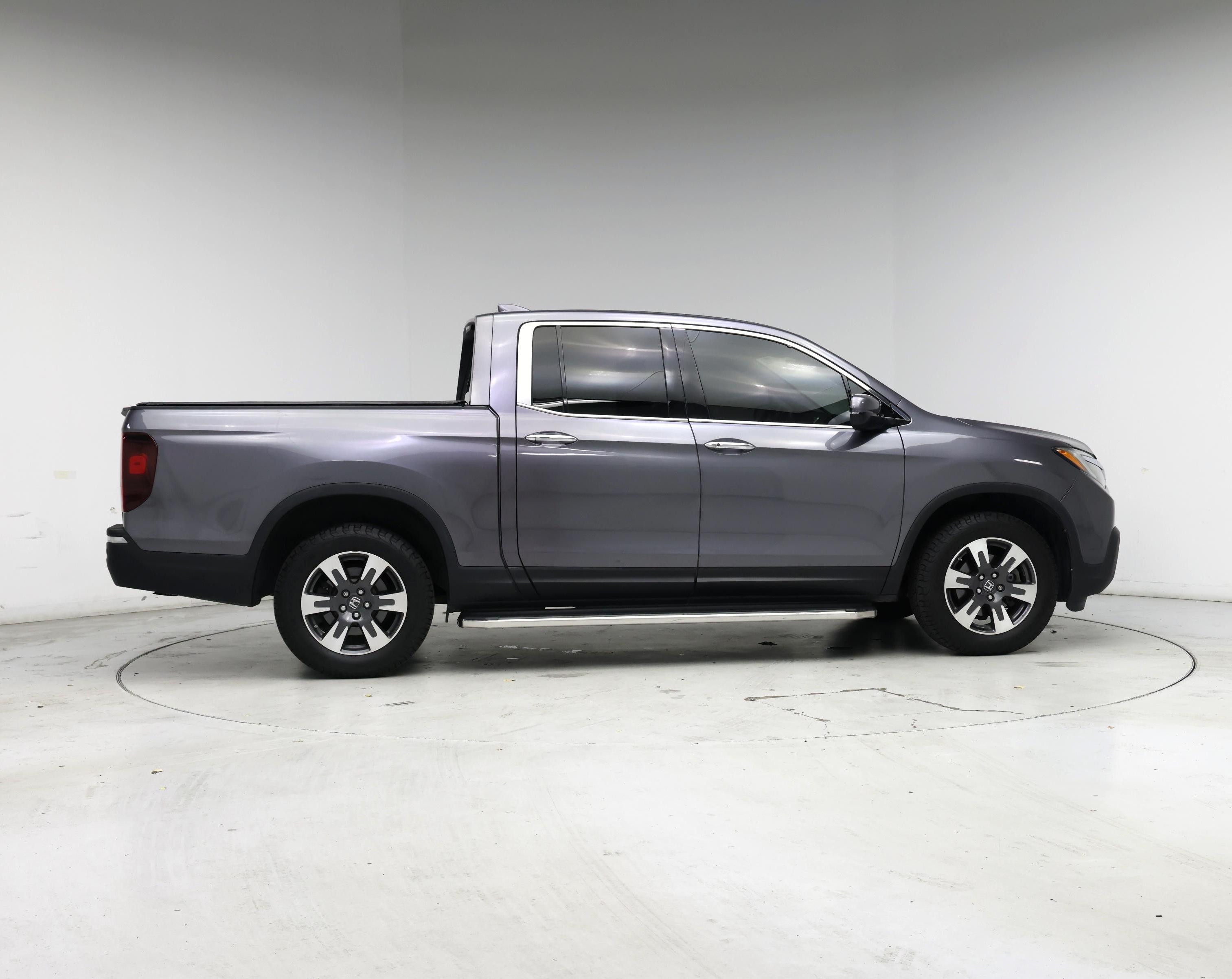 Thumbnail: 2019 Honda Ridgeline - 7