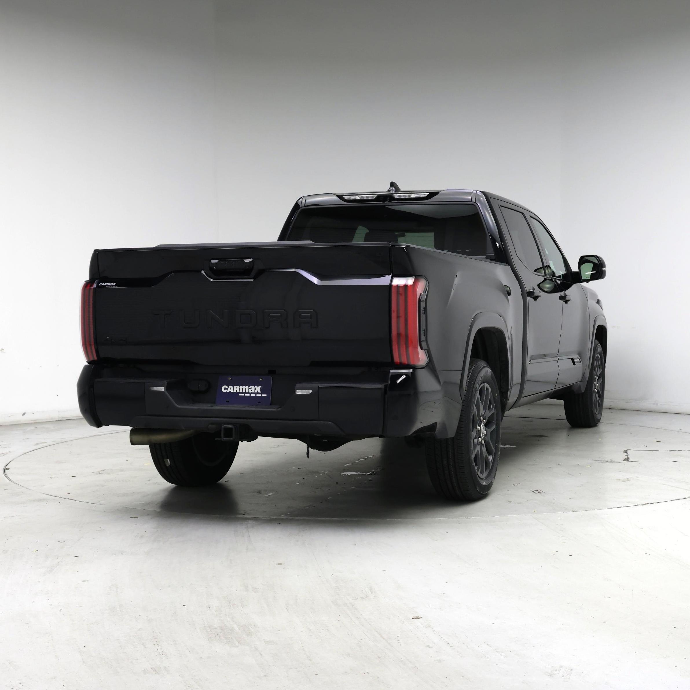 Thumbnail: 2022 Toyota Tundra - 8
