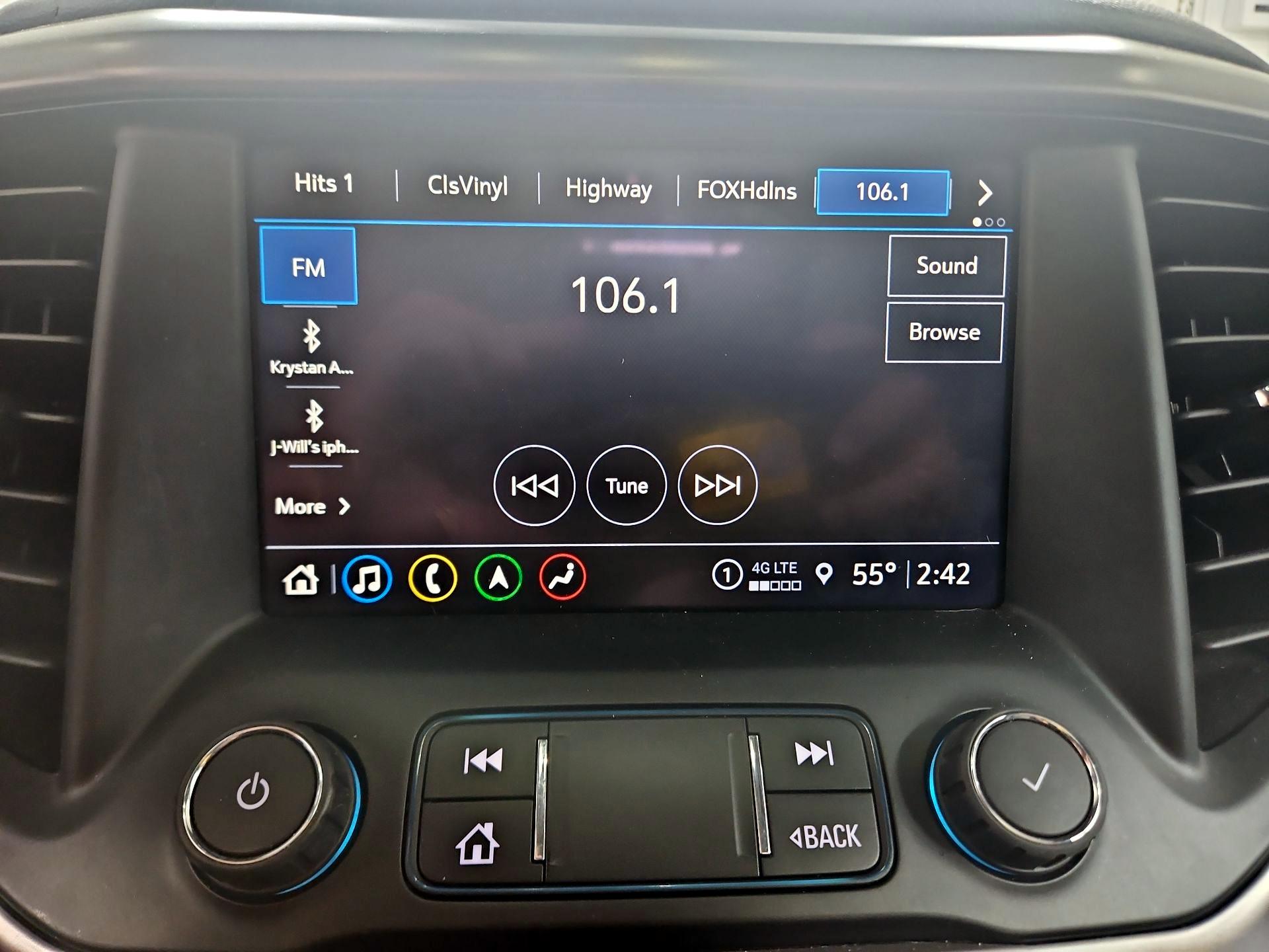 Thumbnail: 2022 GMC Acadia - 16