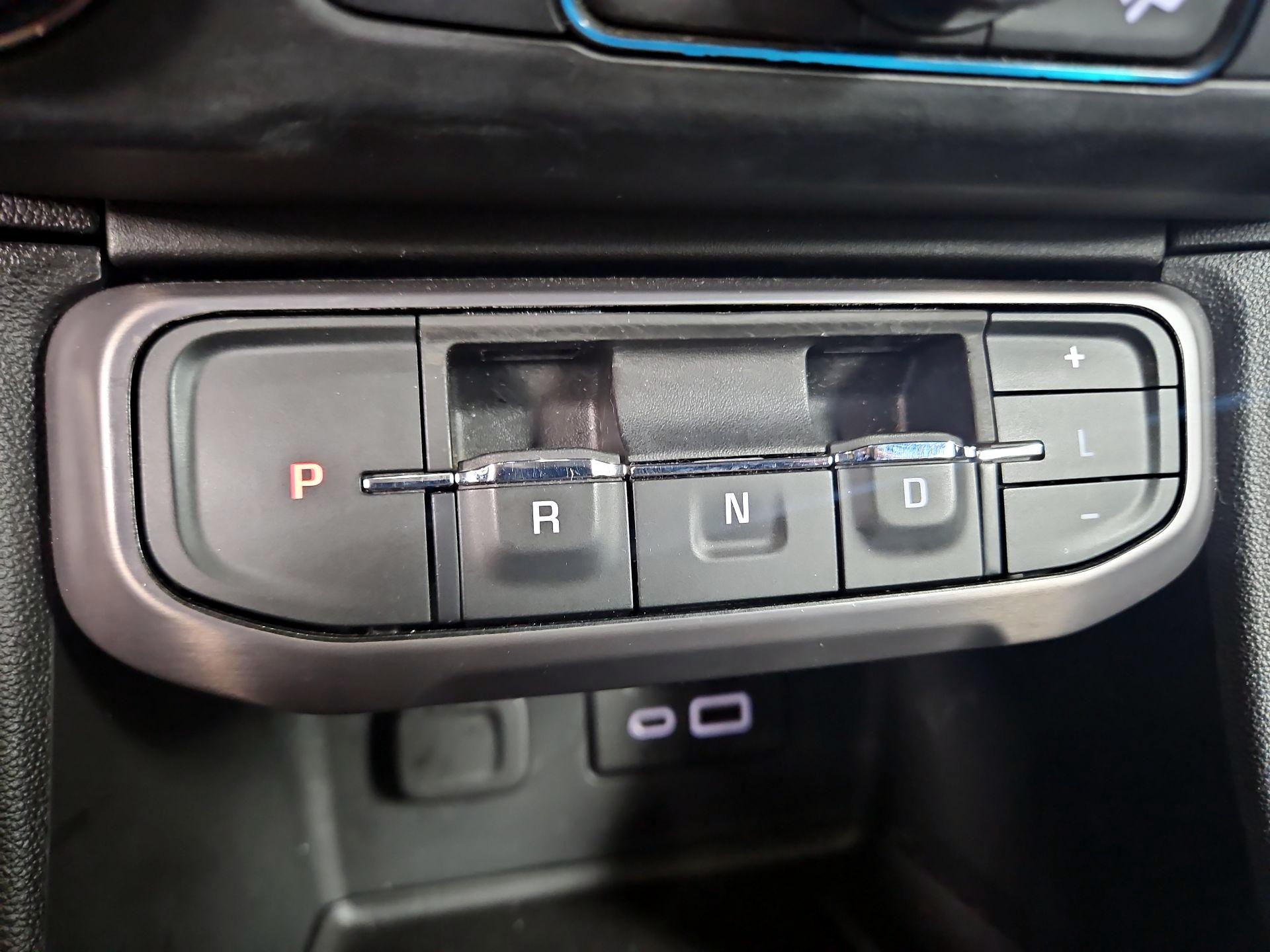 Thumbnail: 2022 GMC Acadia - 18