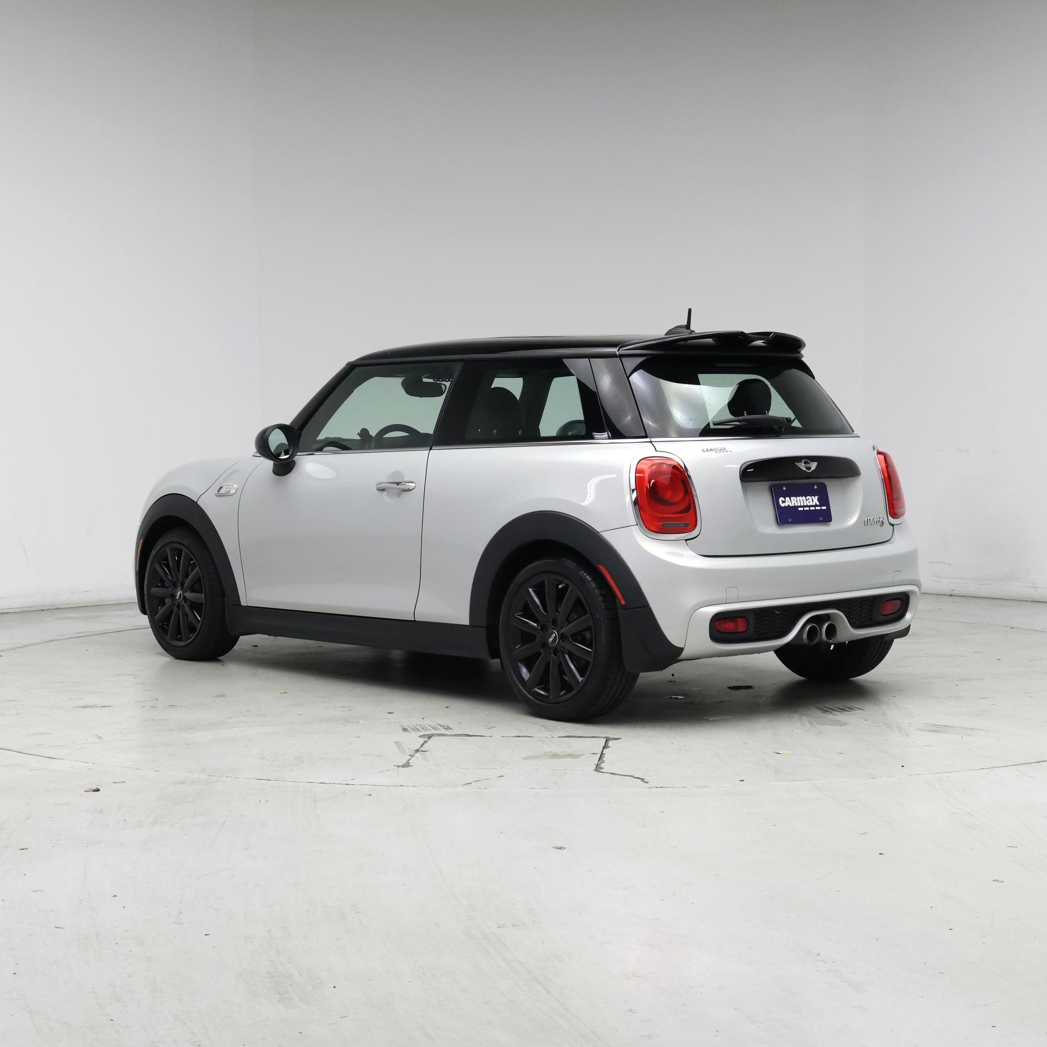 Thumbnail: 2015 MINI Cooper Hardtop - 2