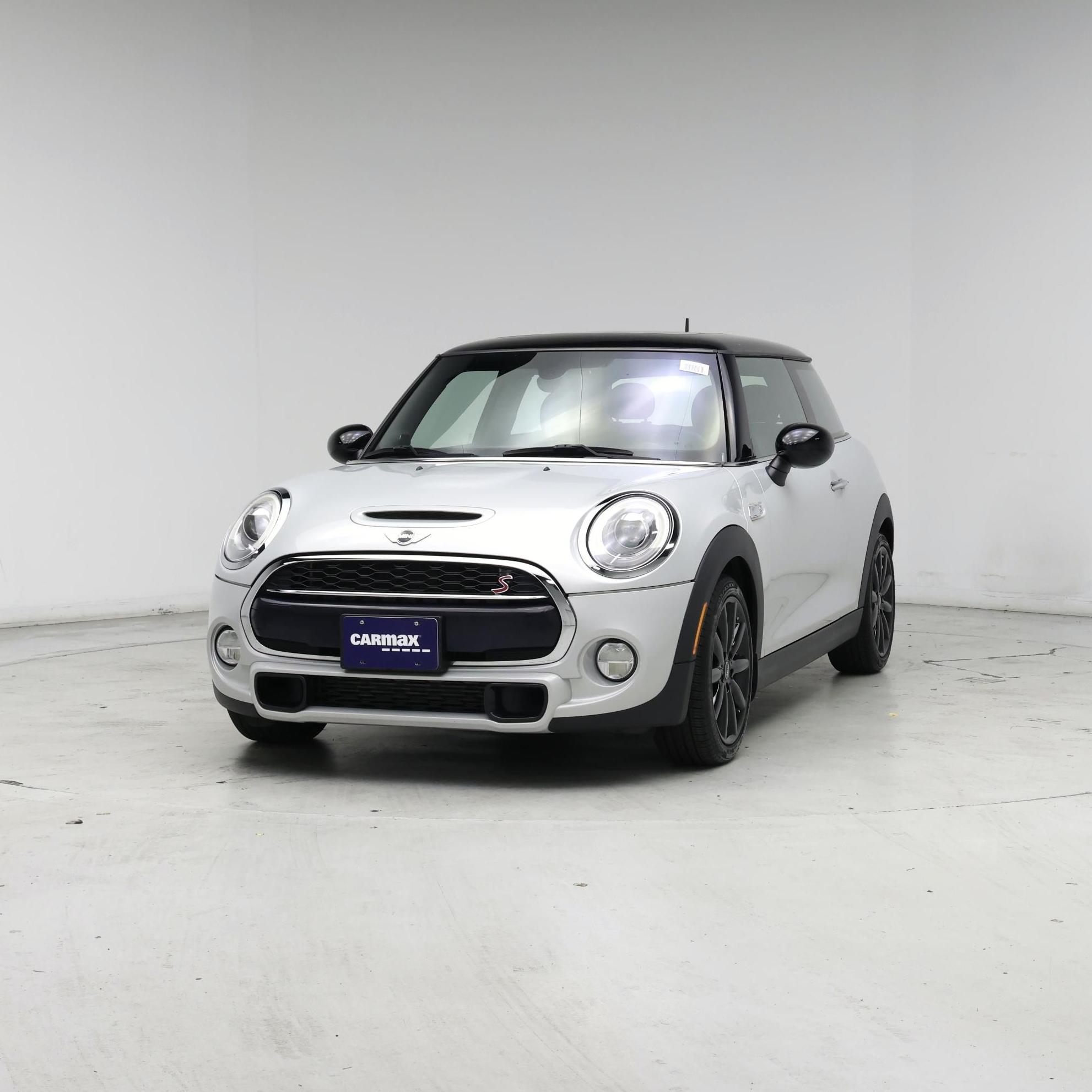 Thumbnail: 2015 MINI Cooper Hardtop - 4