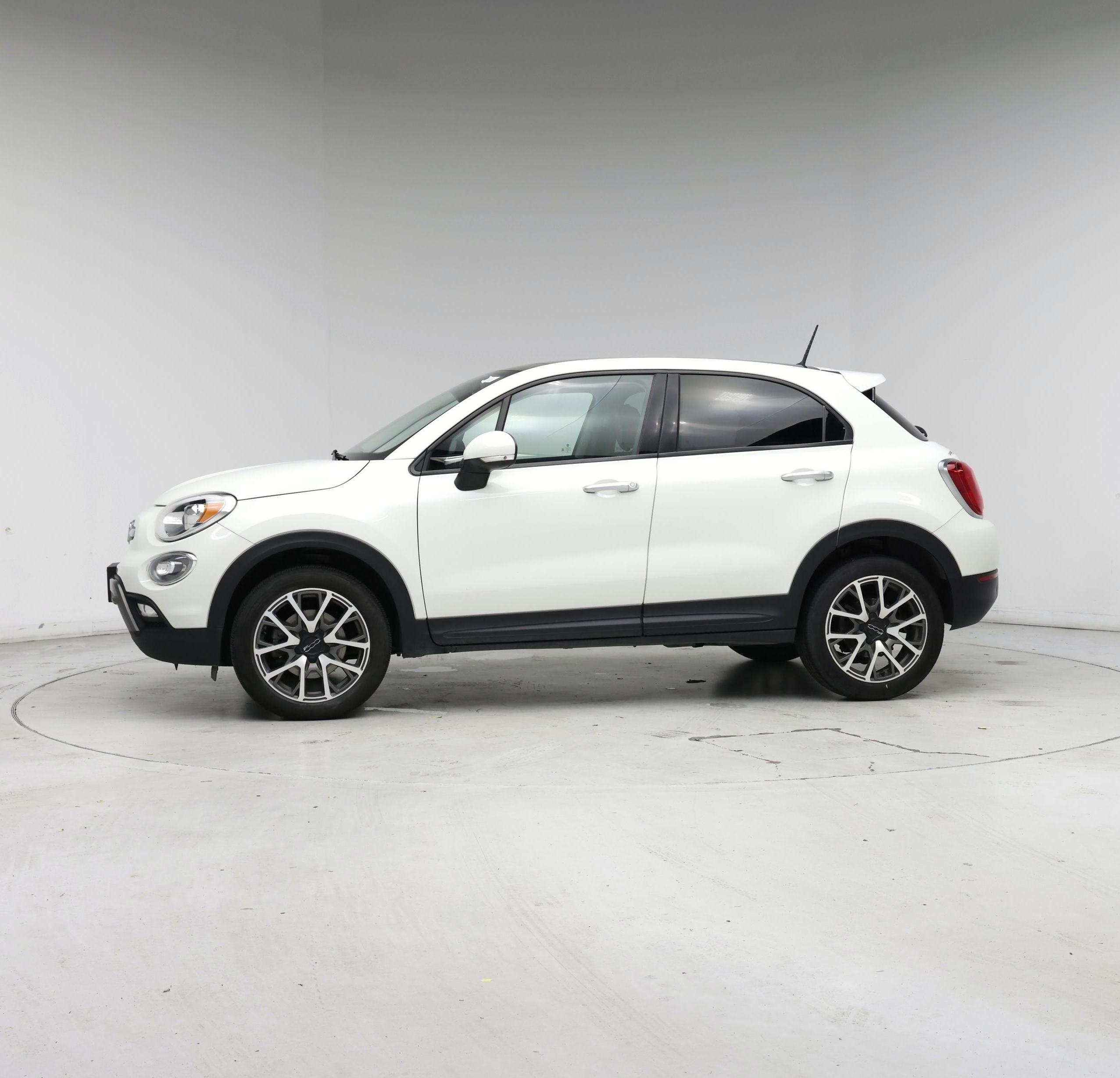 Thumbnail: 2018 Fiat 500X - 3