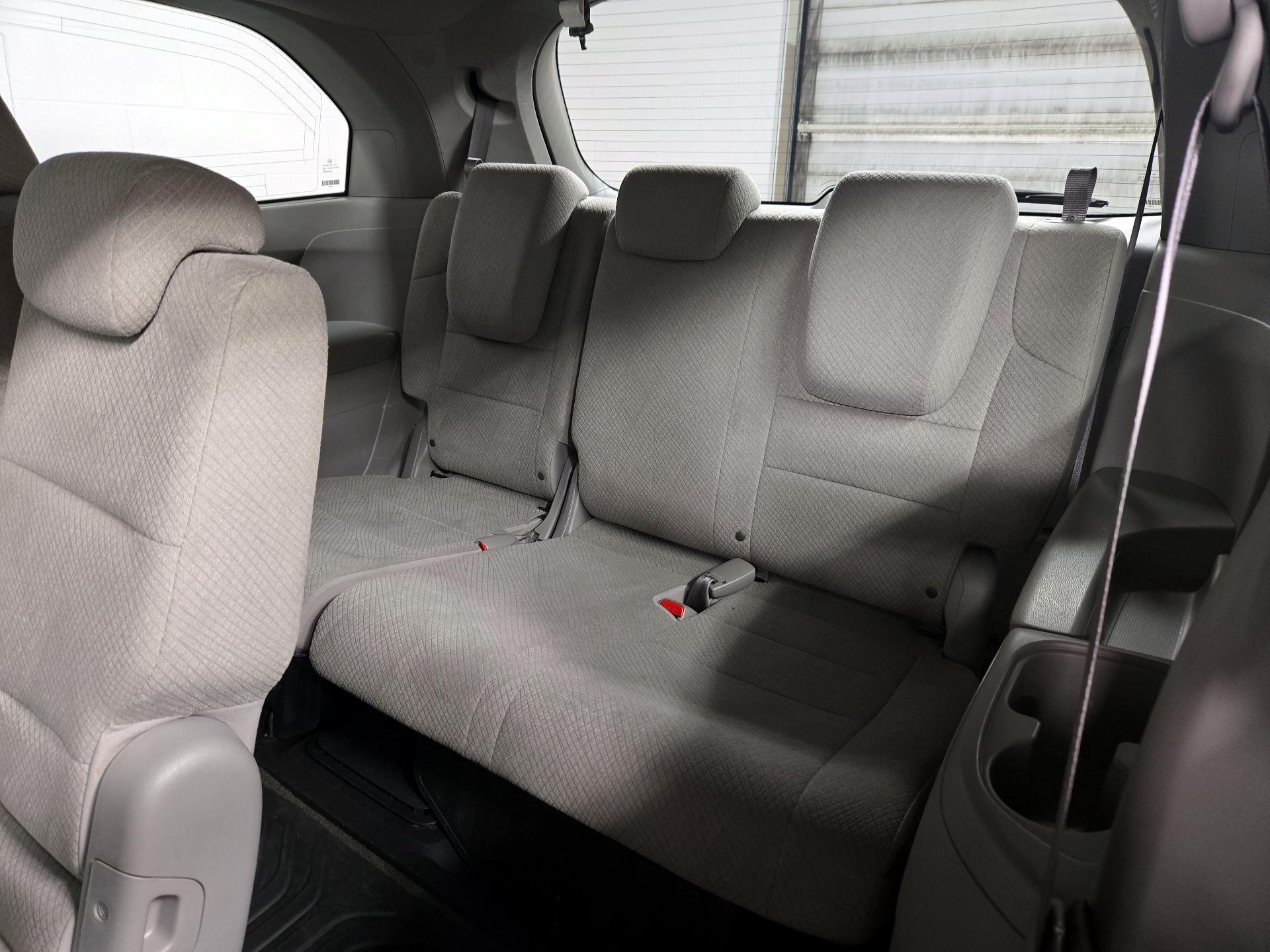Thumbnail: 2016 Honda Odyssey - 20