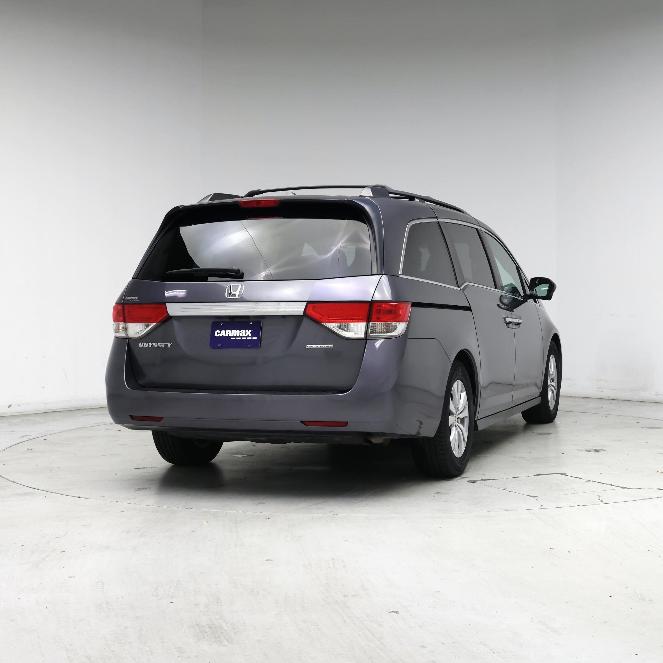 Thumbnail: 2016 Honda Odyssey - 8