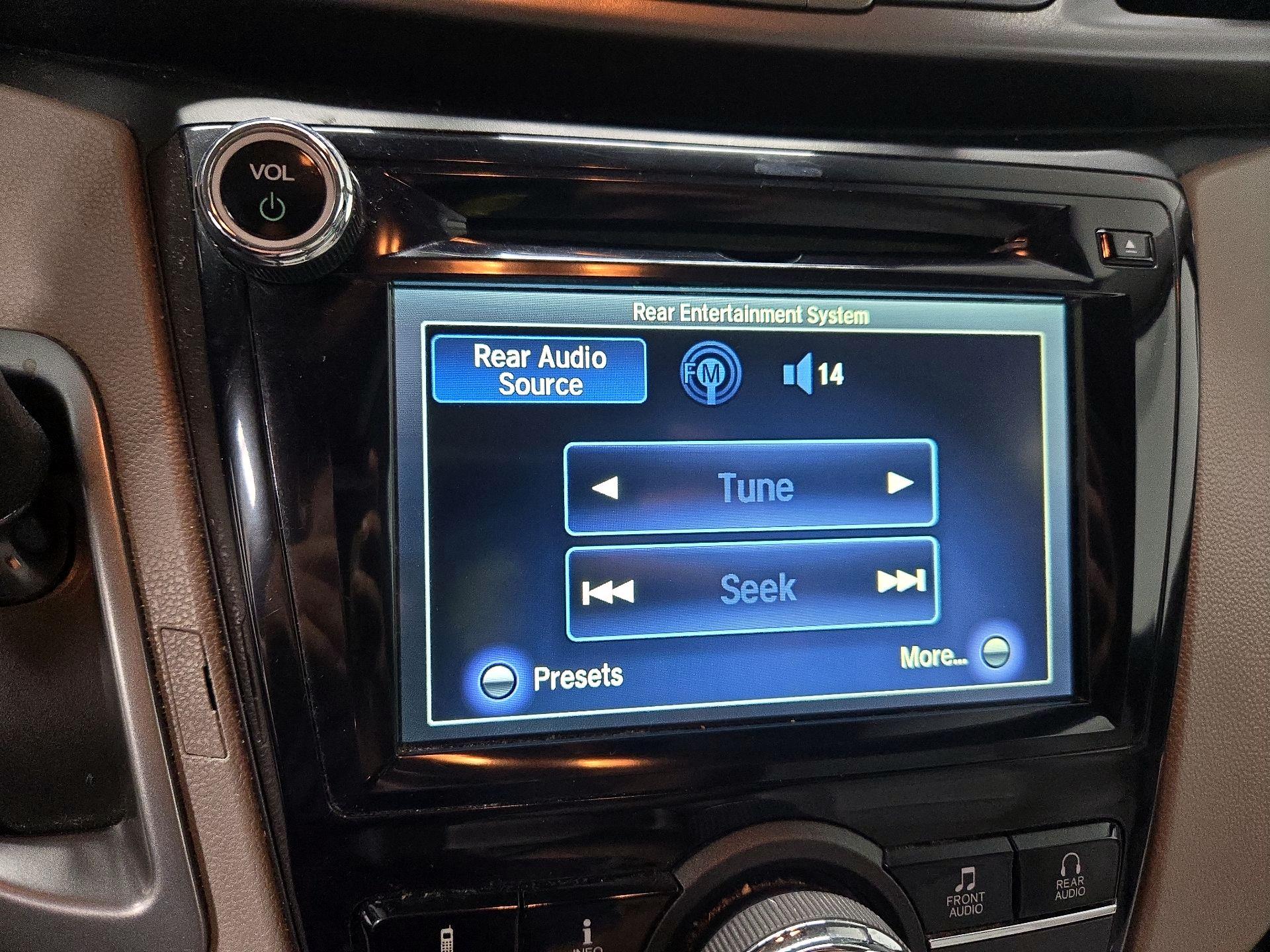 Thumbnail: 2014 Honda Odyssey - 15