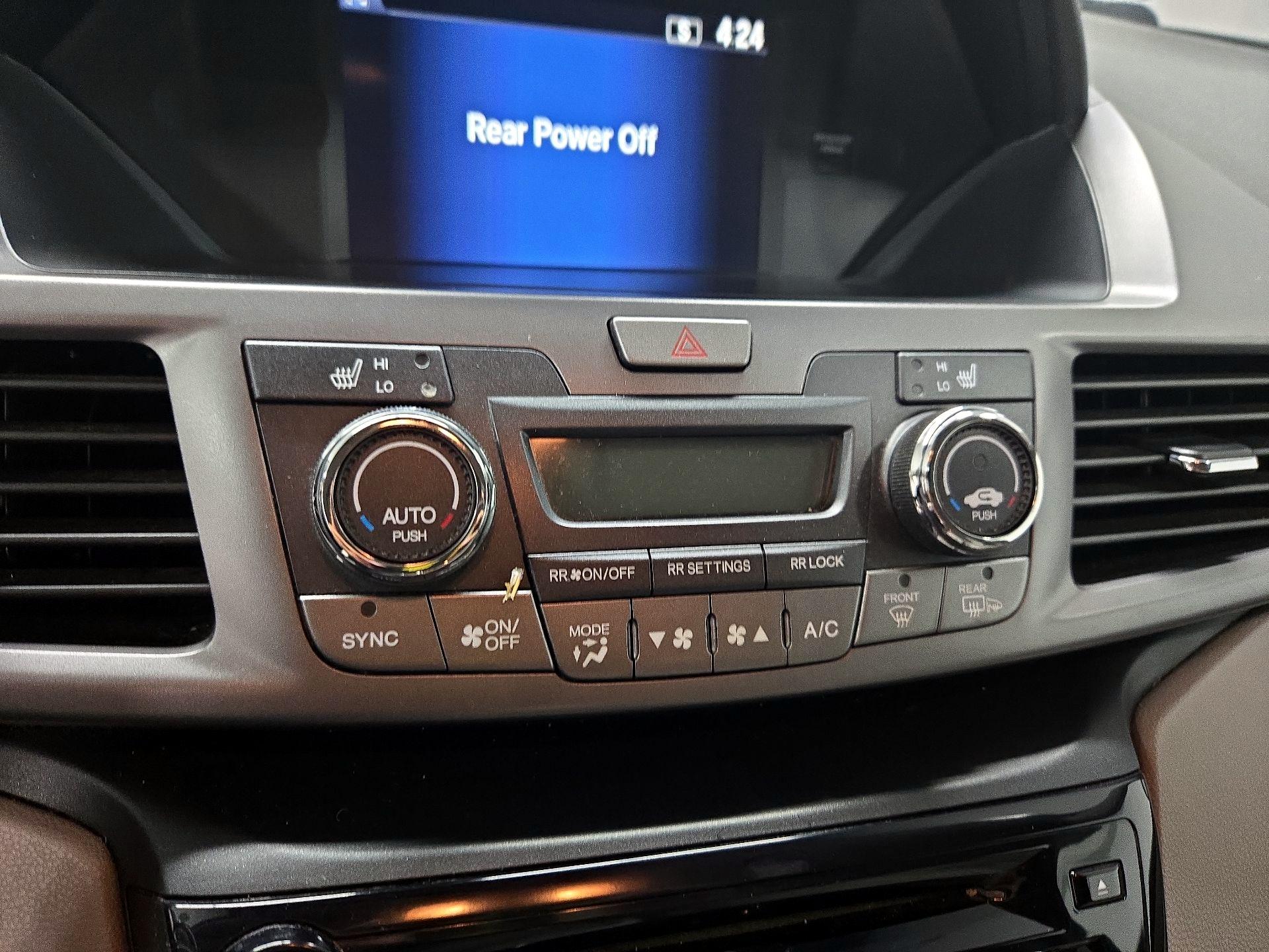 Thumbnail: 2014 Honda Odyssey - 16