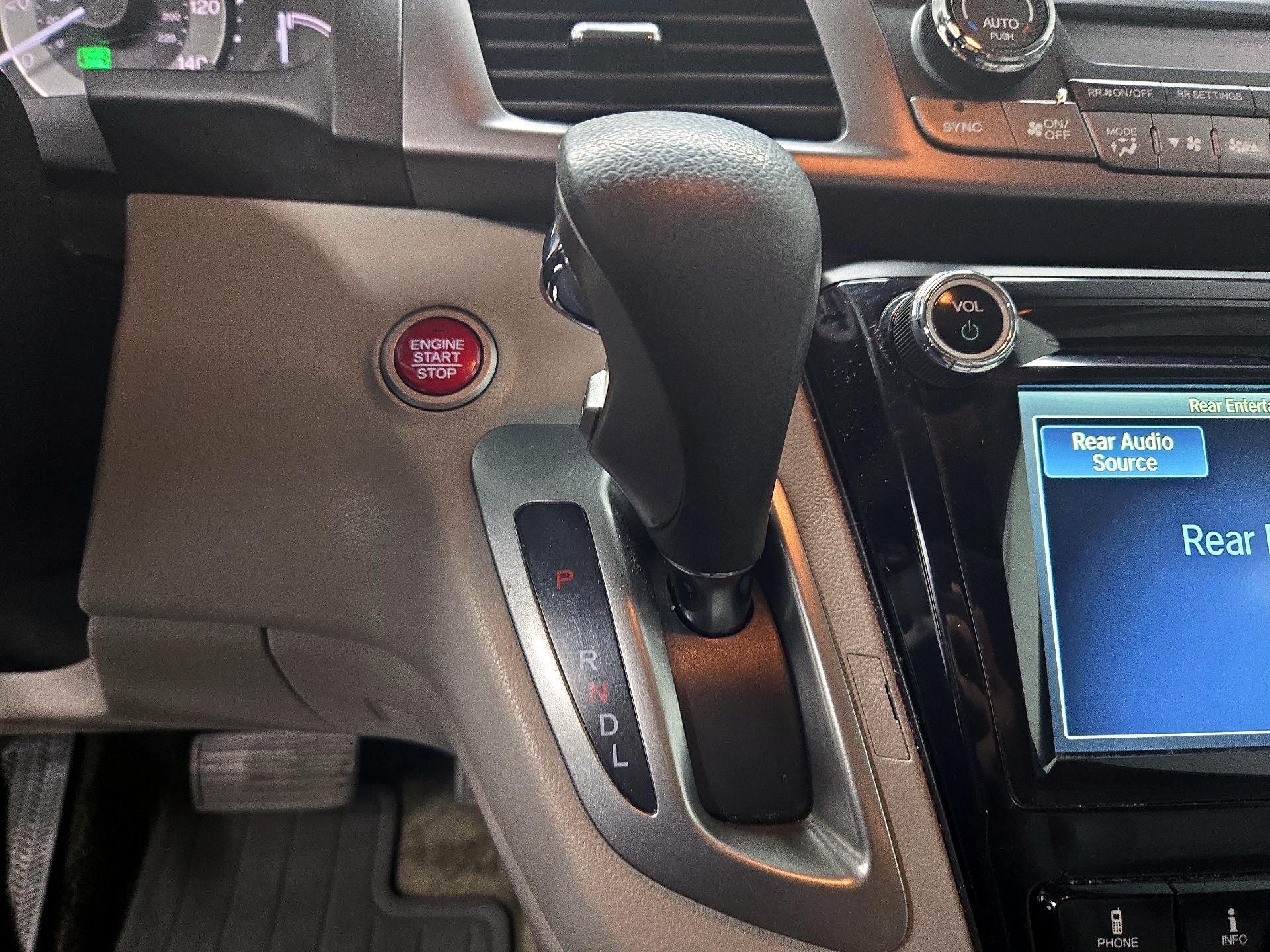 Thumbnail: 2014 Honda Odyssey - 17