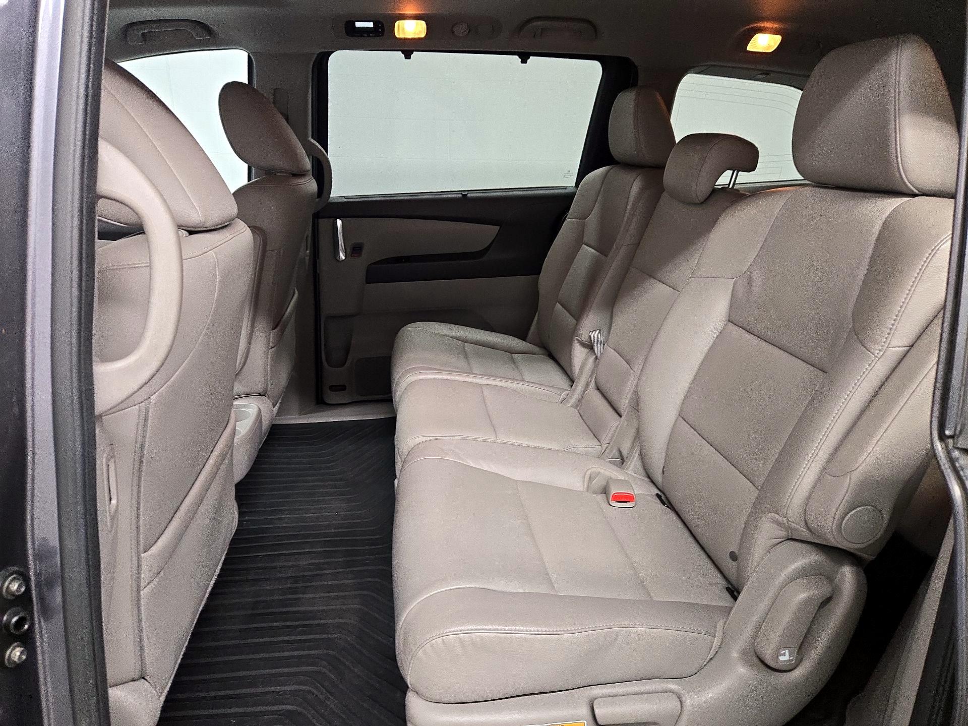 Thumbnail: 2014 Honda Odyssey - 20