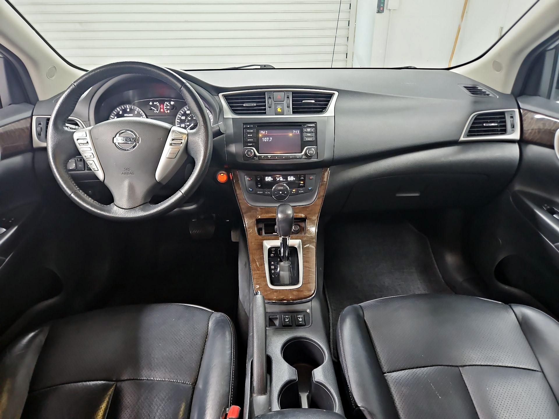 Thumbnail: 2015 Nissan Sentra - 9