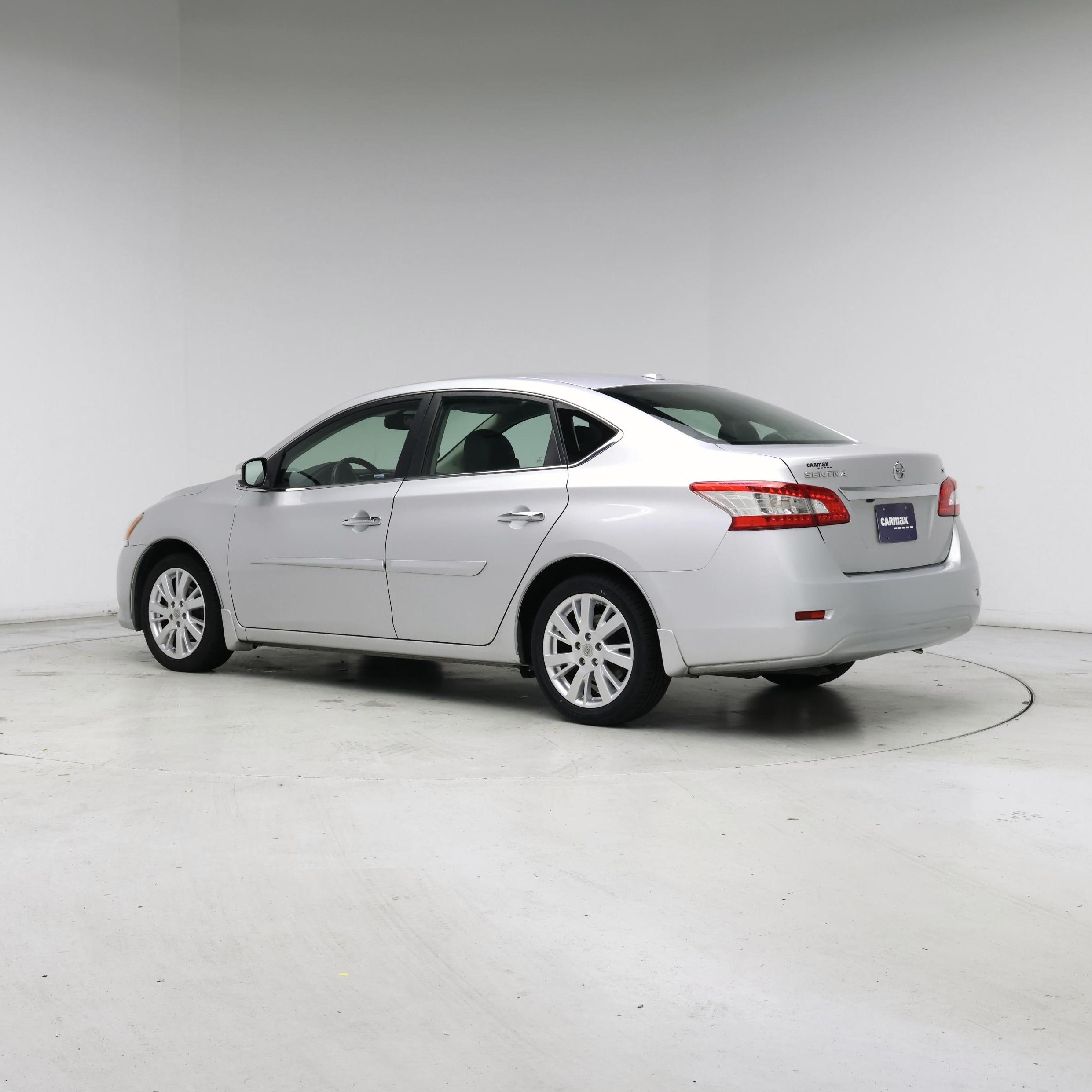 Thumbnail: 2015 Nissan Sentra - 2