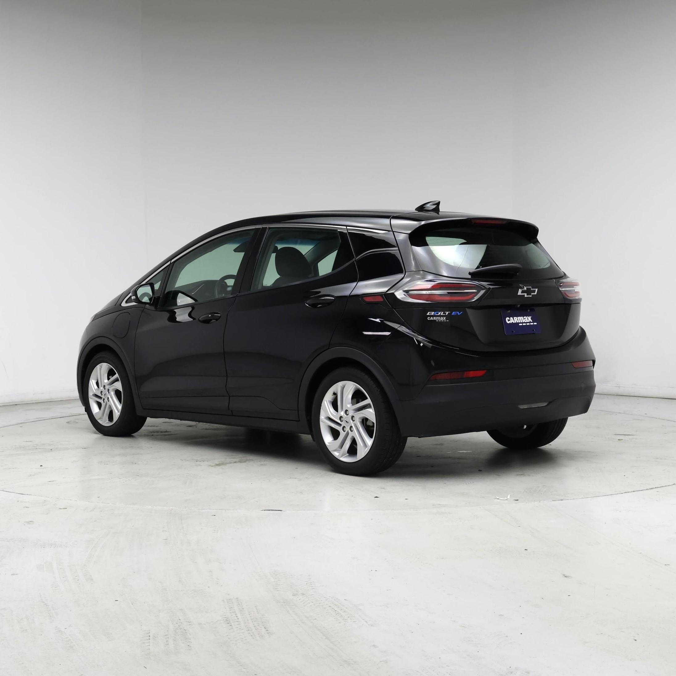 Thumbnail: 2022 Chevrolet Bolt EV - 2