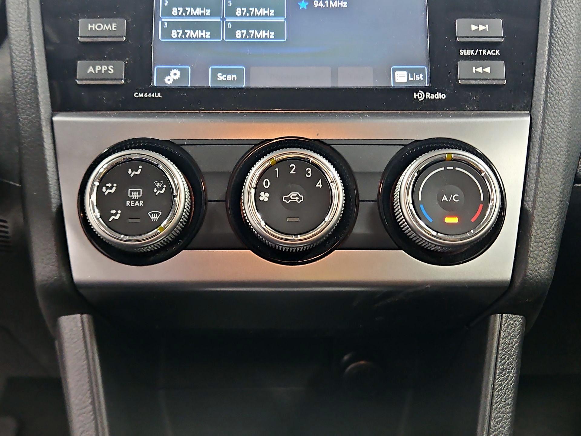 Thumbnail: 2015 Subaru Impreza - 16