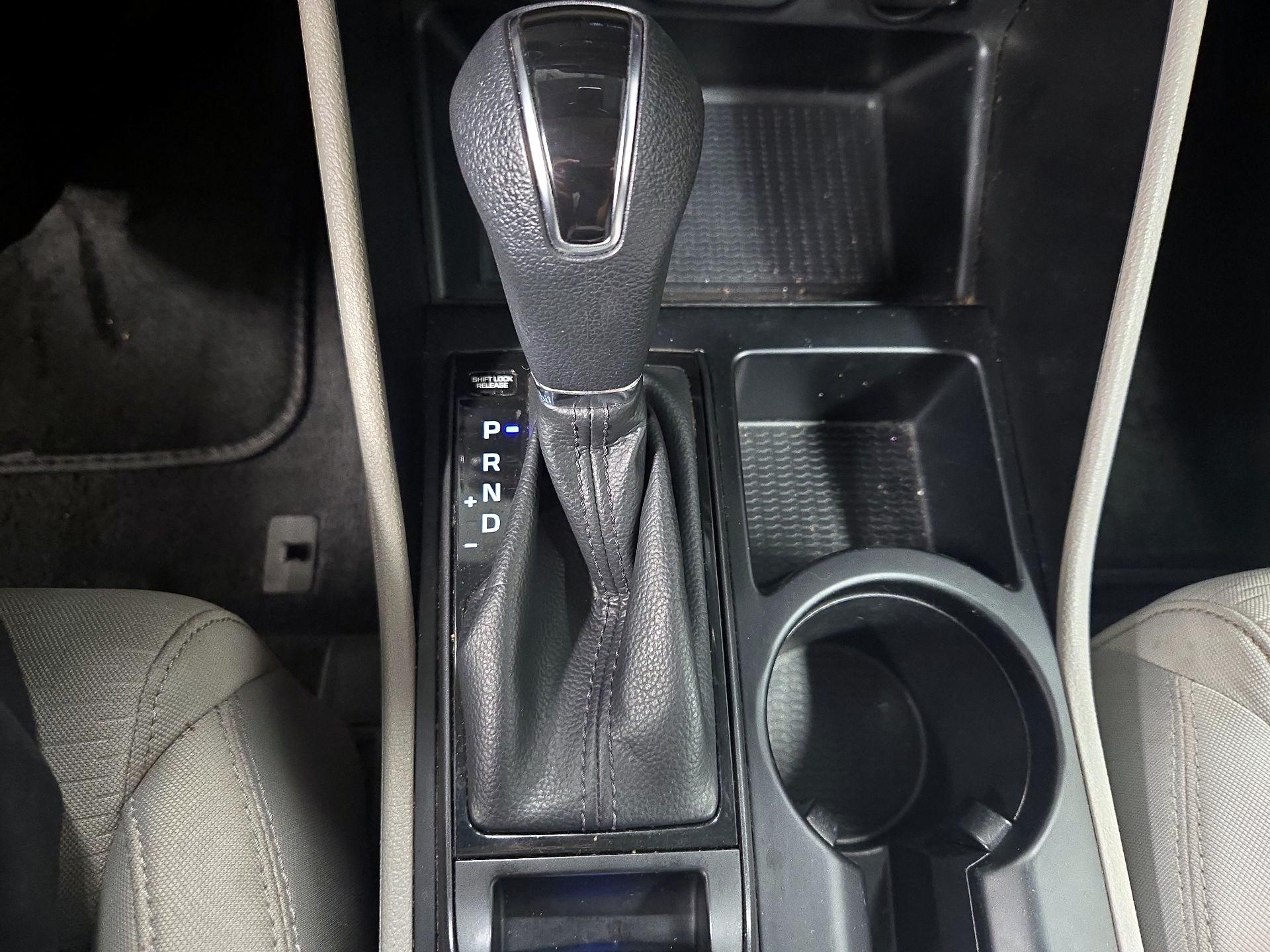 Thumbnail: 2019 Hyundai Tucson - 17