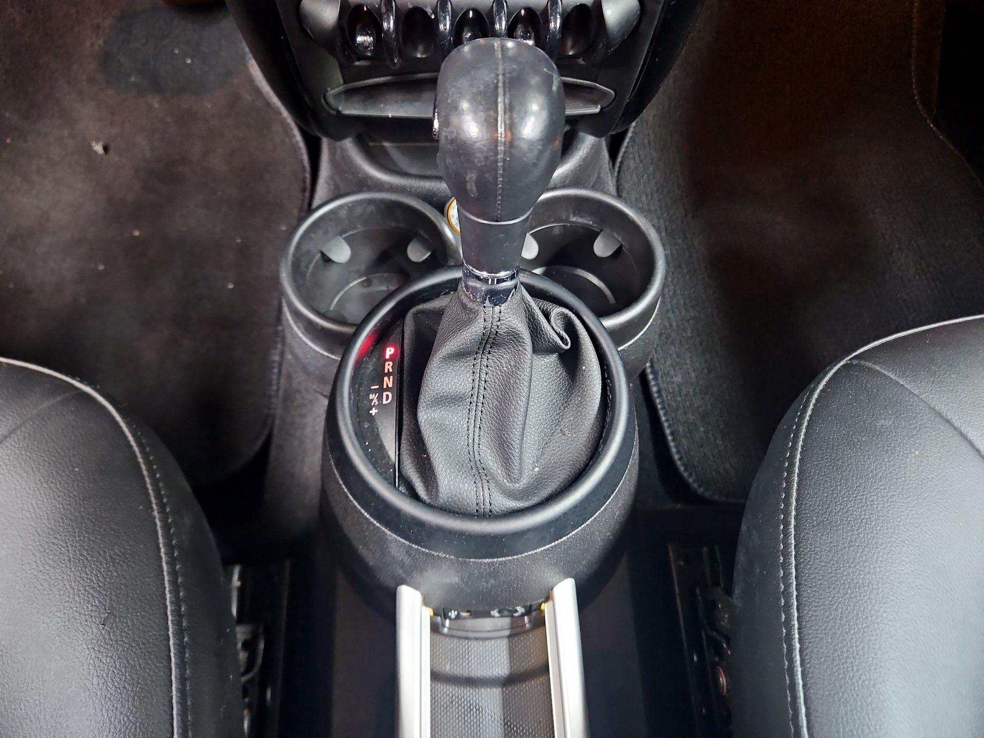 Thumbnail: 2016 MINI Cooper Countryman - 15